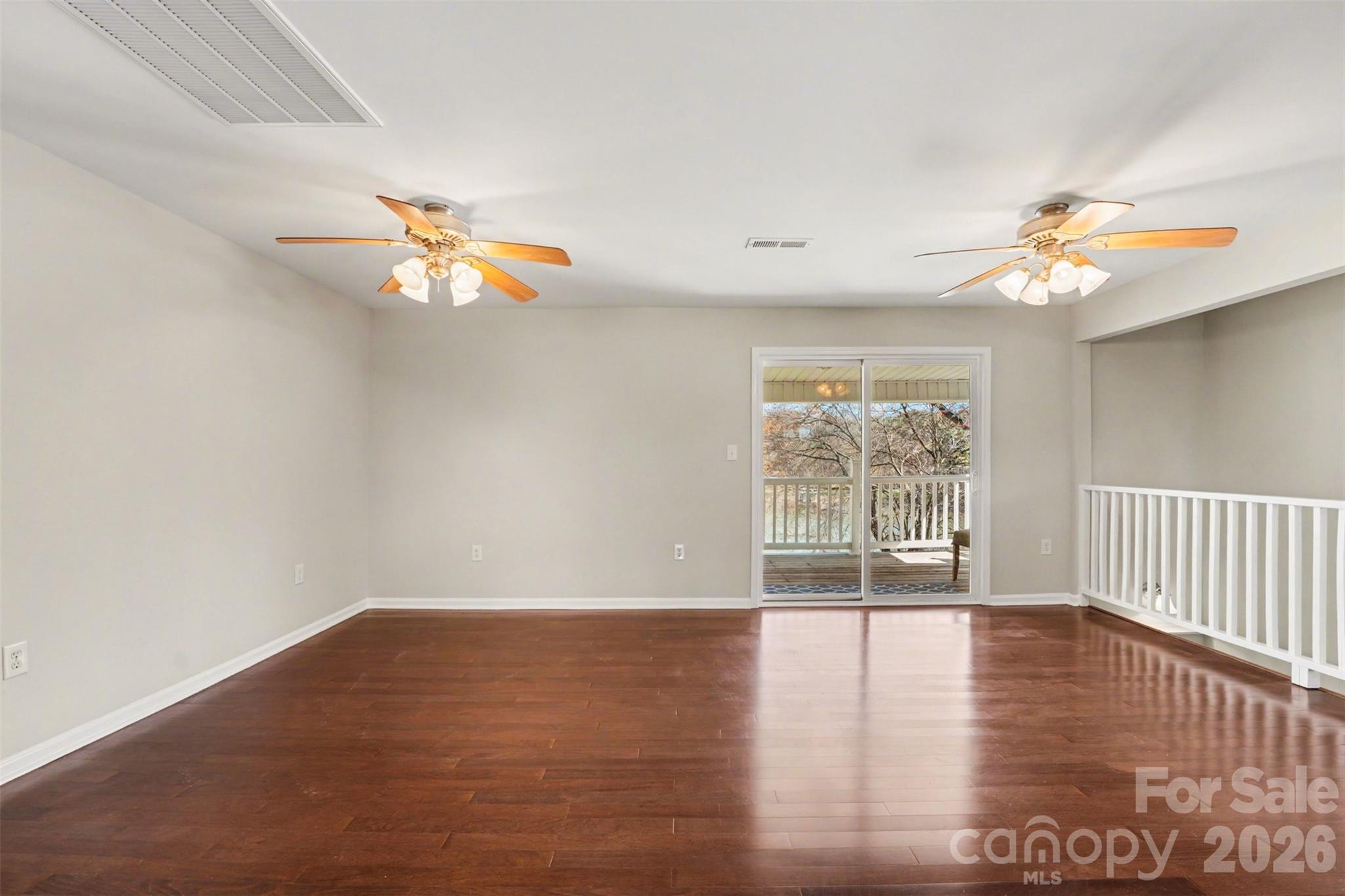 7088 Wateredge Drive Property Photo 13