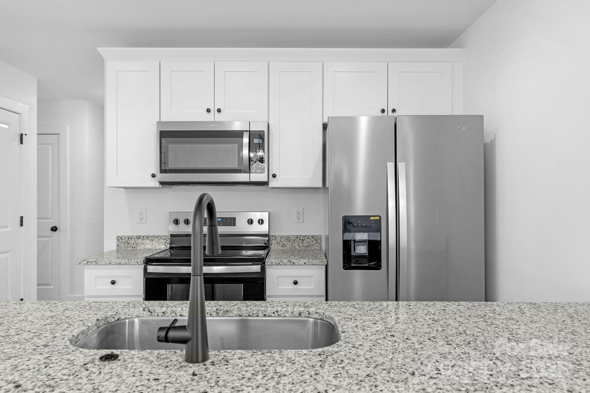 324 Ashford Street Property Photo 1