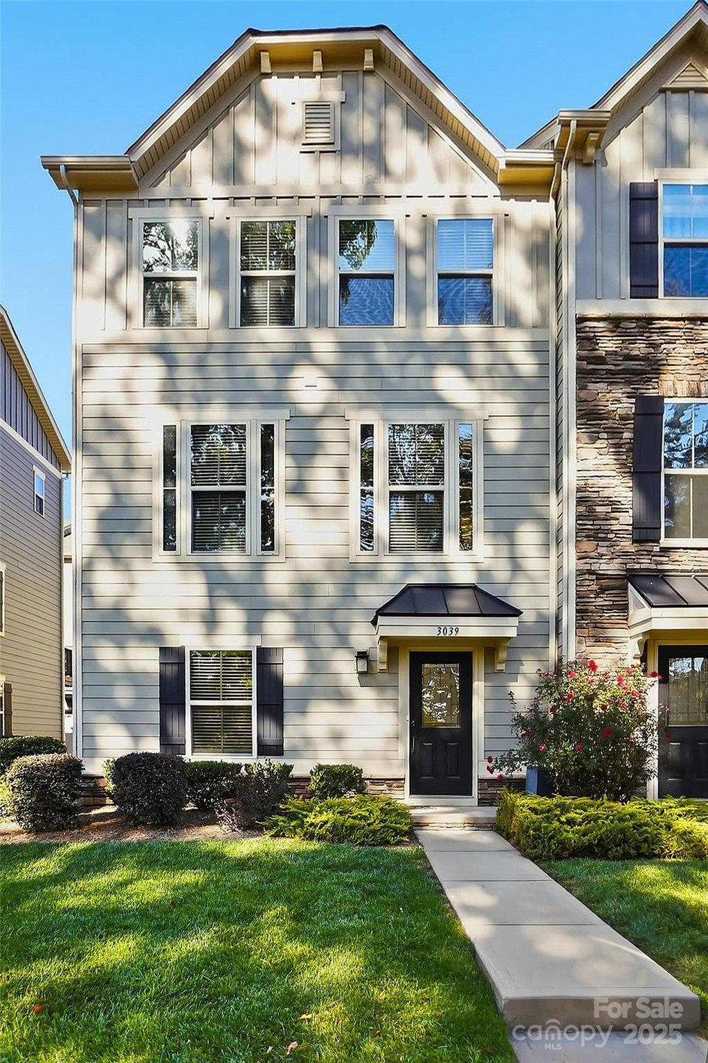 3039 Salix Bend Drive Property Photo 1