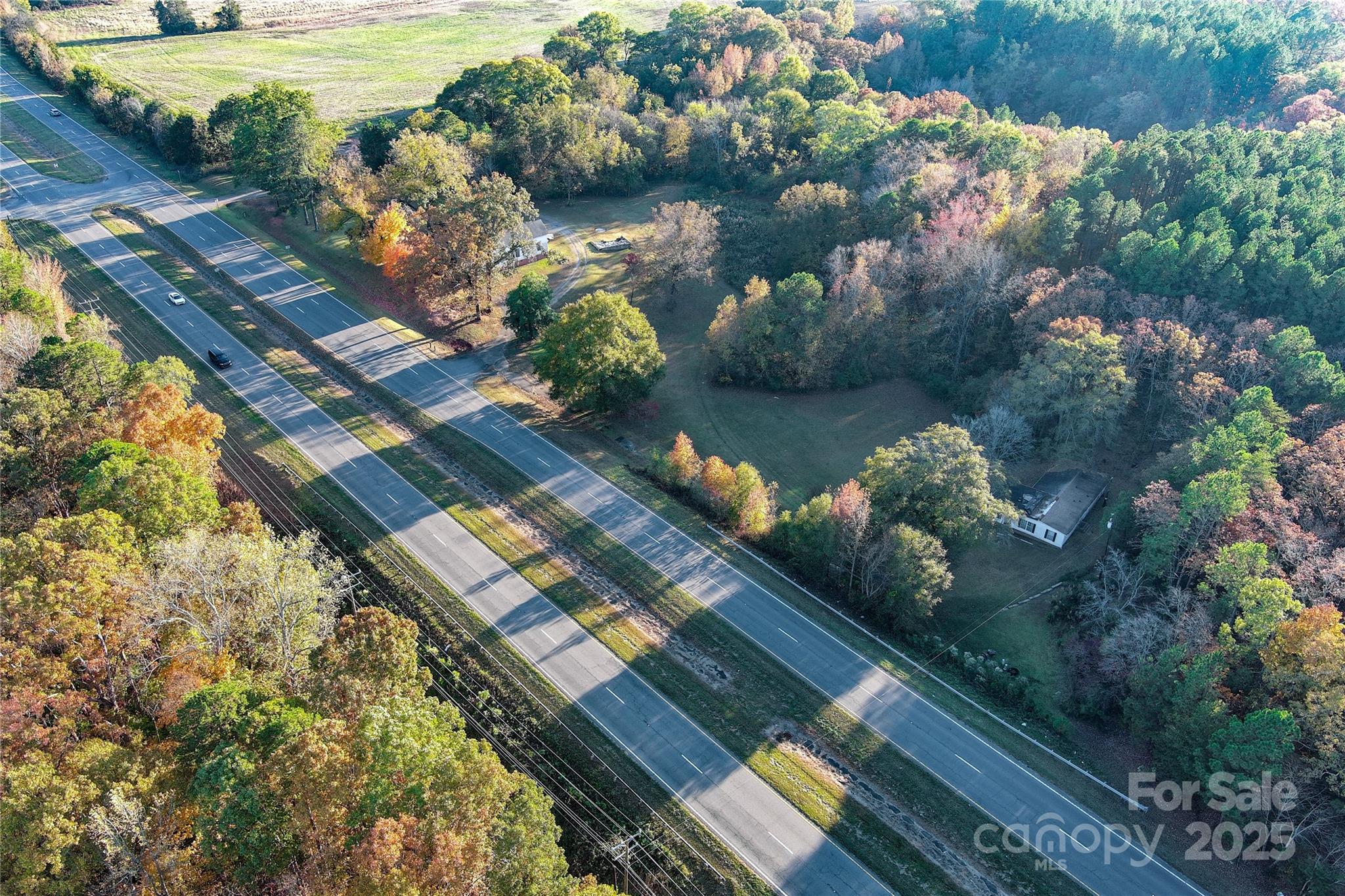 6993 Charlotte Highway Property Photo 5