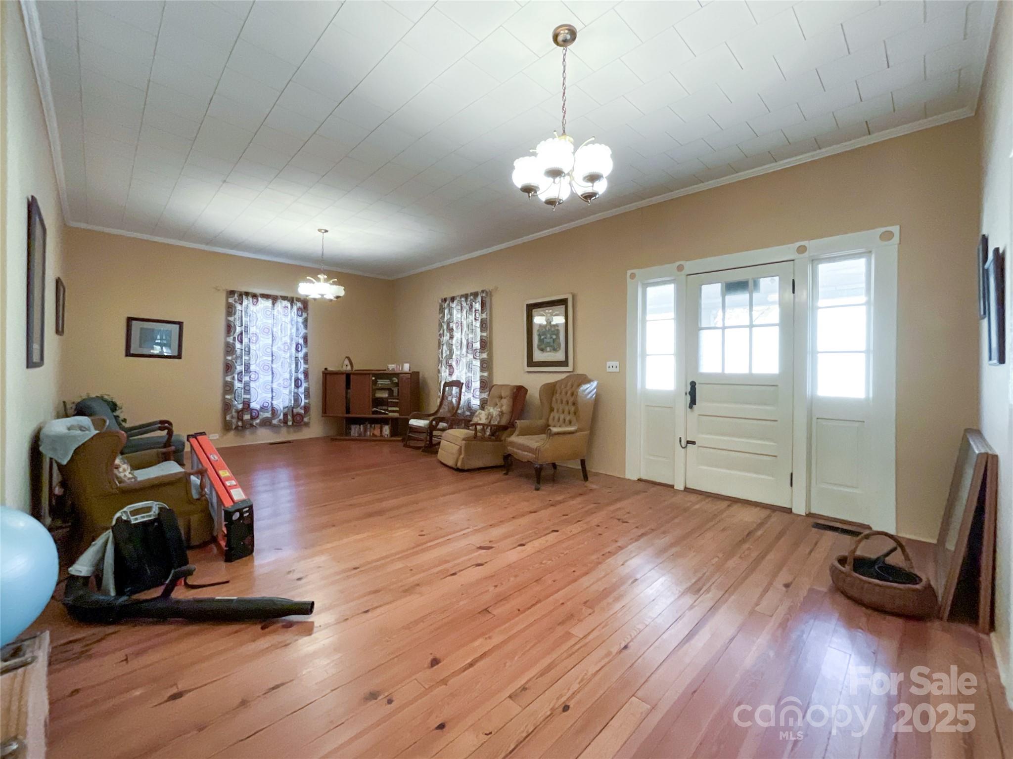 6993 Charlotte Highway Property Photo 5