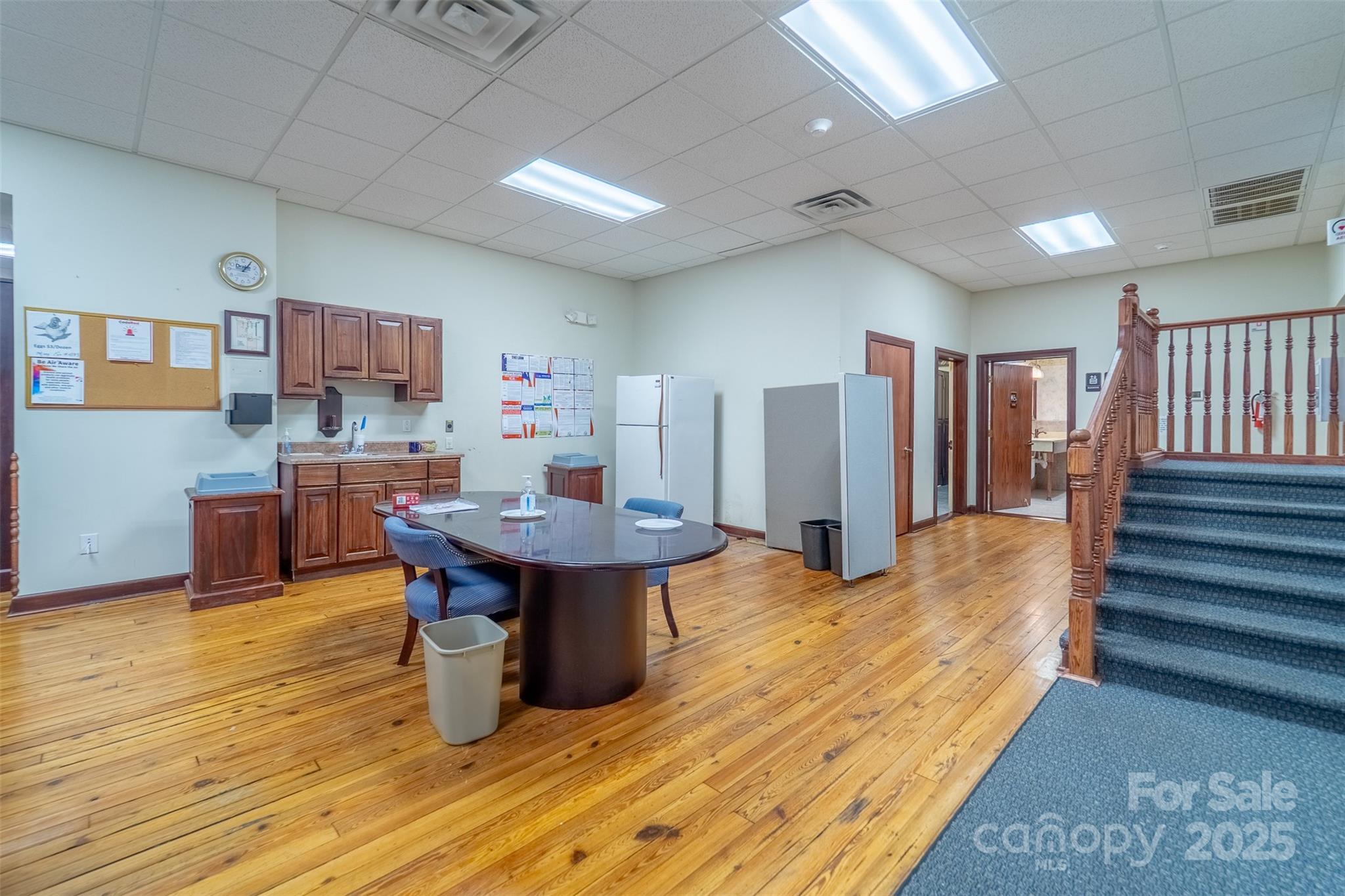 228 E Palmer Street Property Photo 17