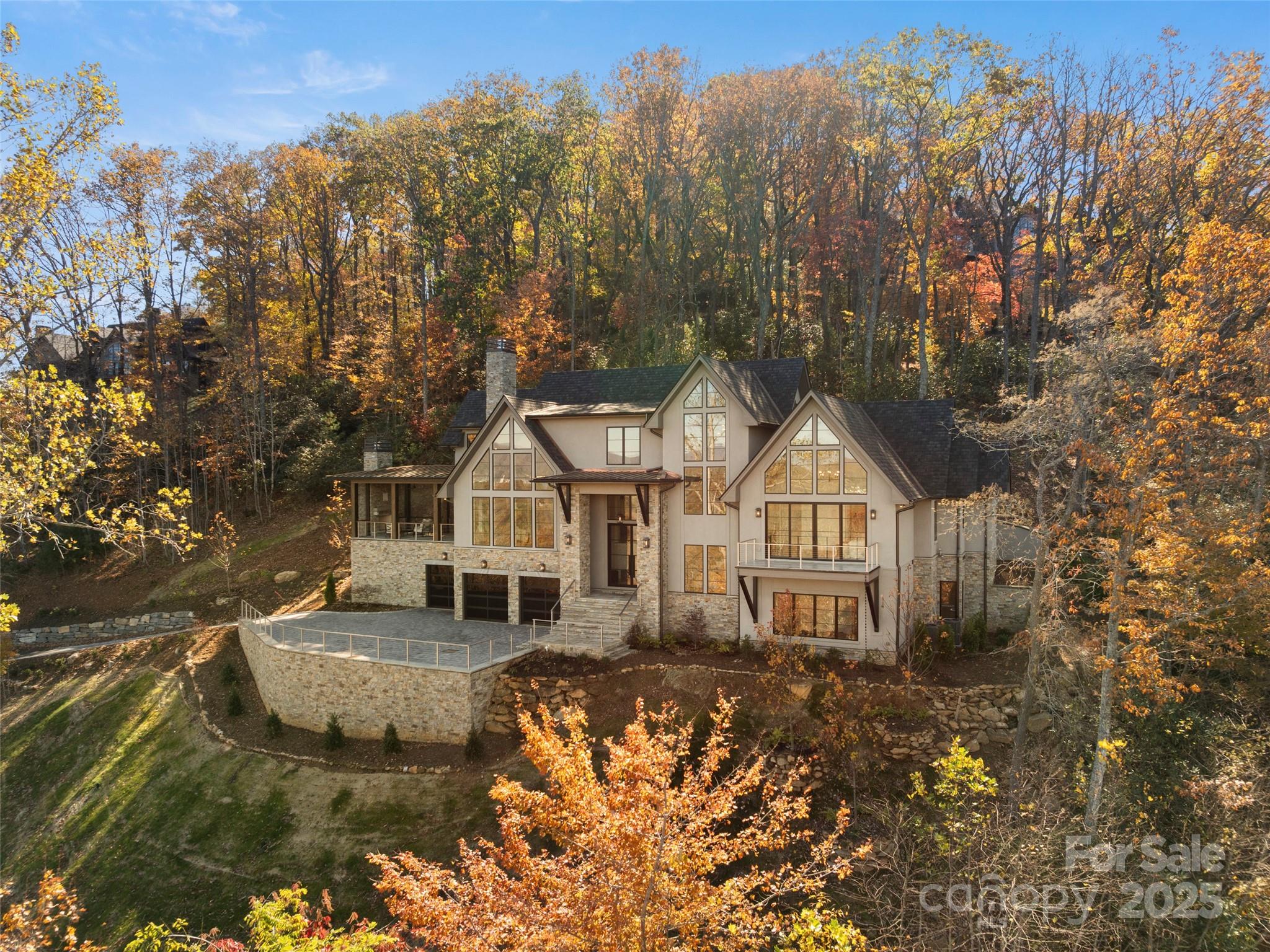 222 Secluded Hills Lane Property Photo 2
