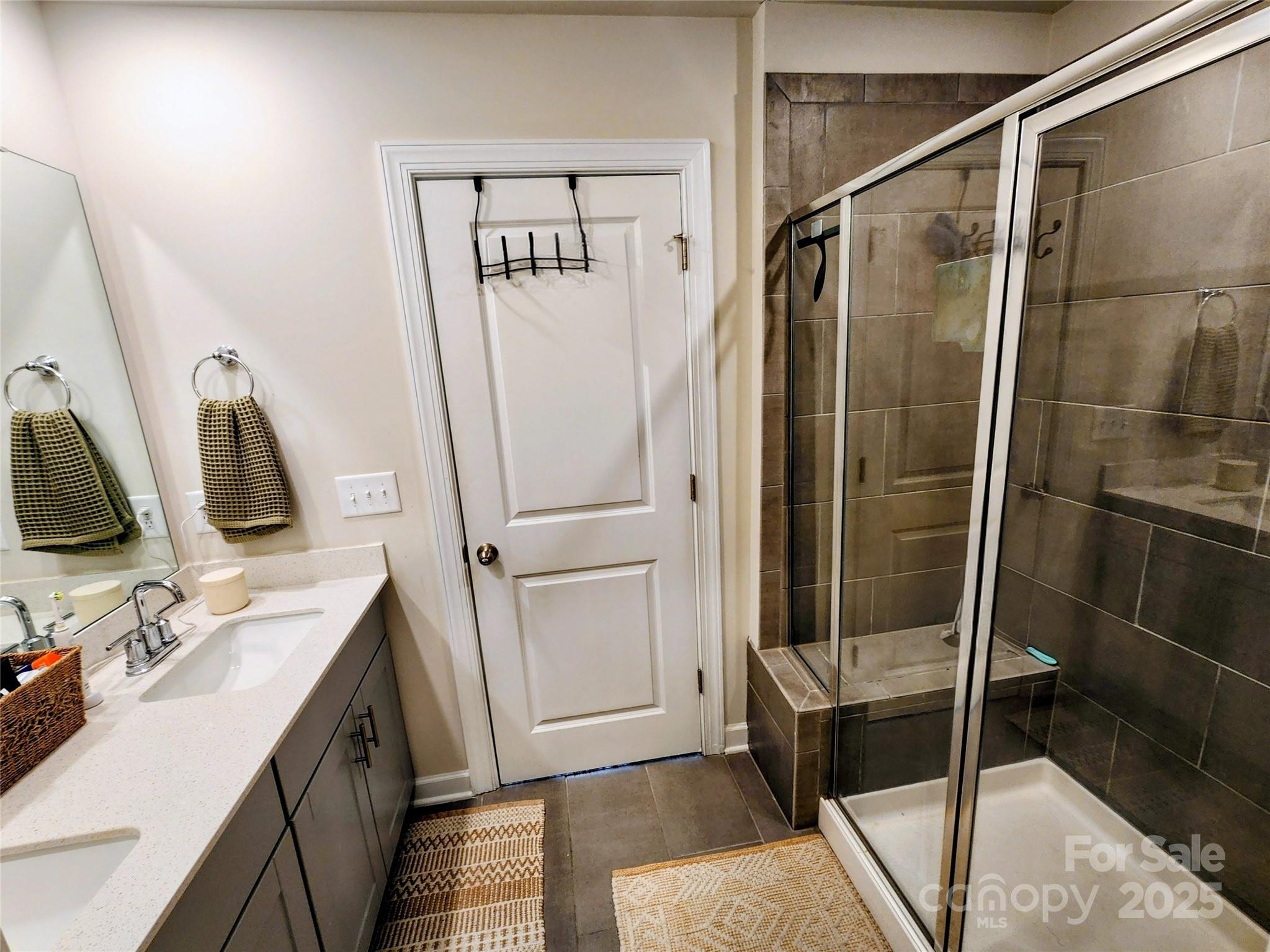 3873 County Down Avenue Property Photo 16