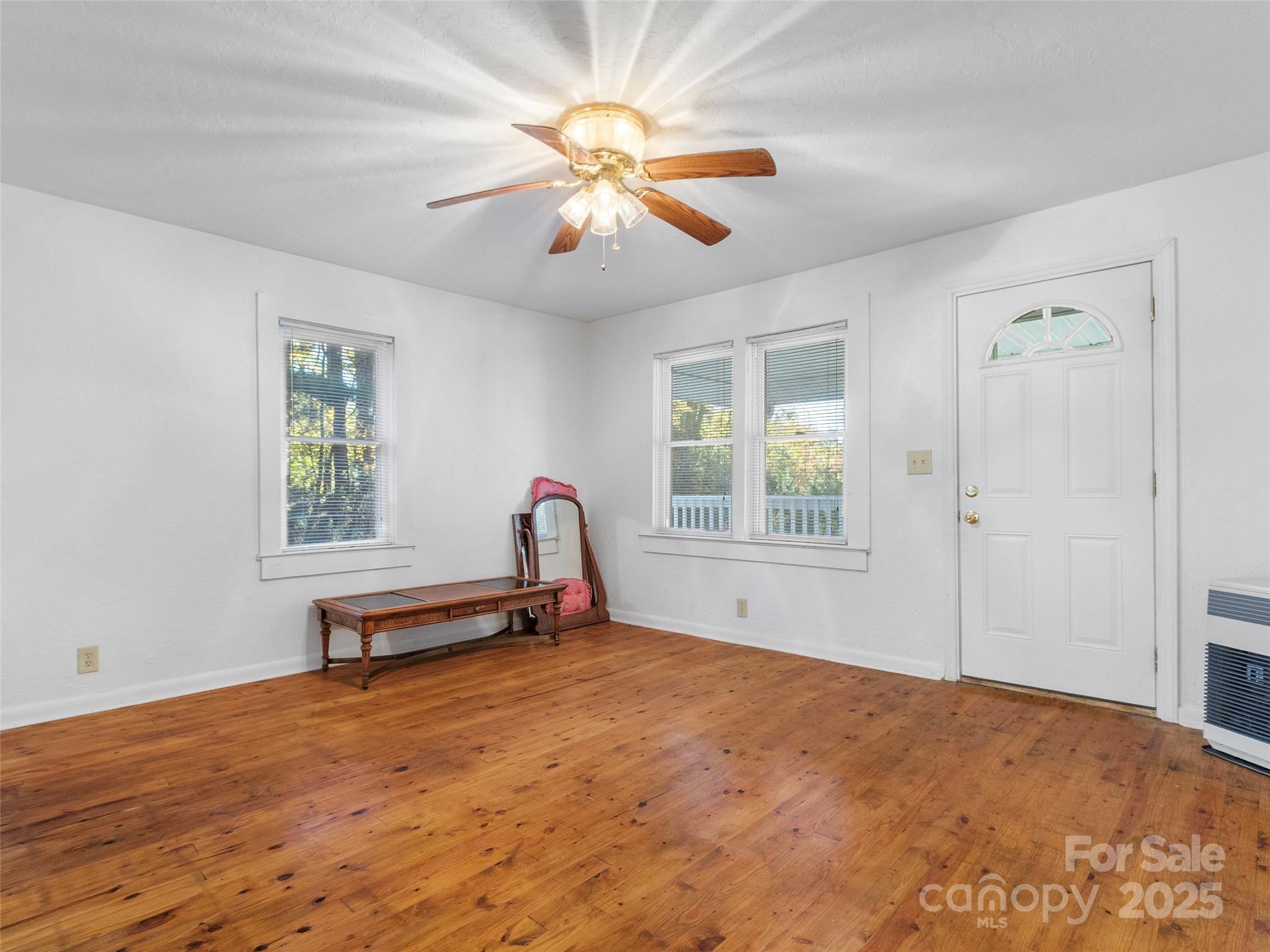 96 Thompson Road Property Photo 10