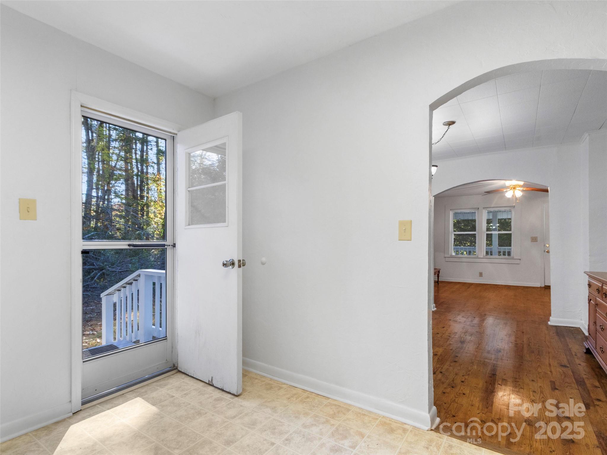 96 Thompson Road Property Photo 13