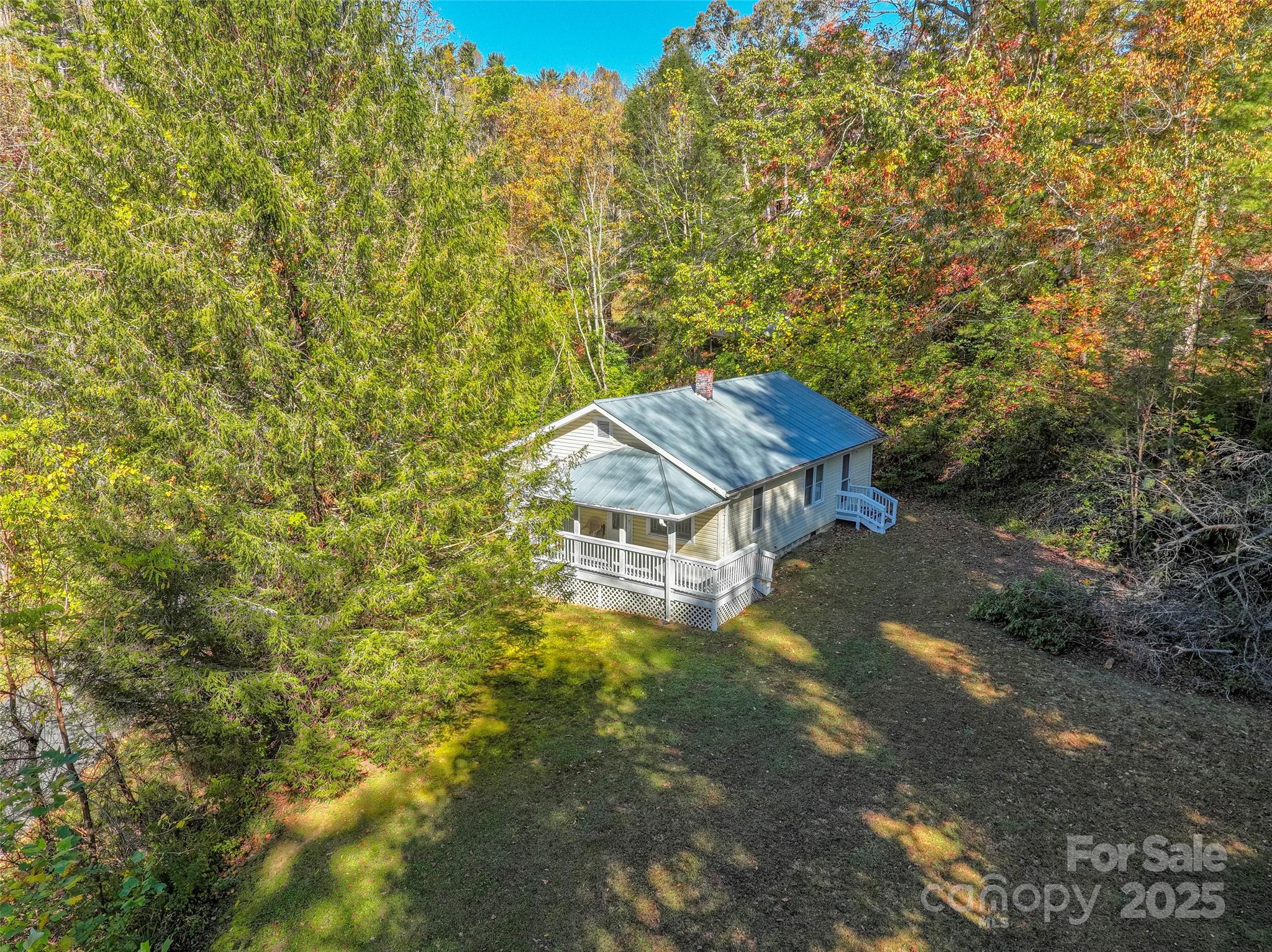 96 Thompson Road Property Photo 28