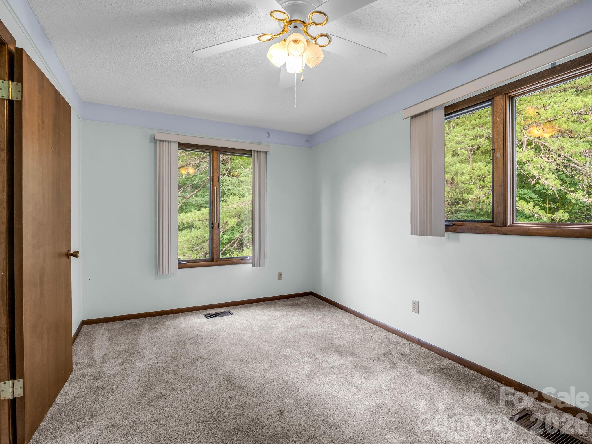 1 Lynx Drive C-1 Property Photo 30