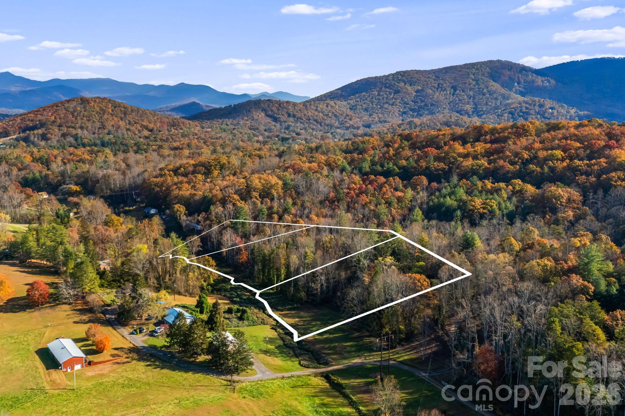 99999 Willow Creek Drive 2 Property Photo 3