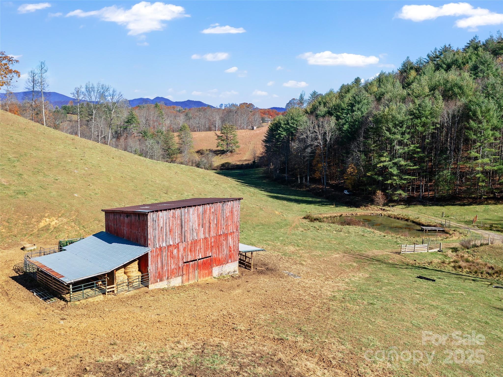 321 Lyle Lane Property Photo 14