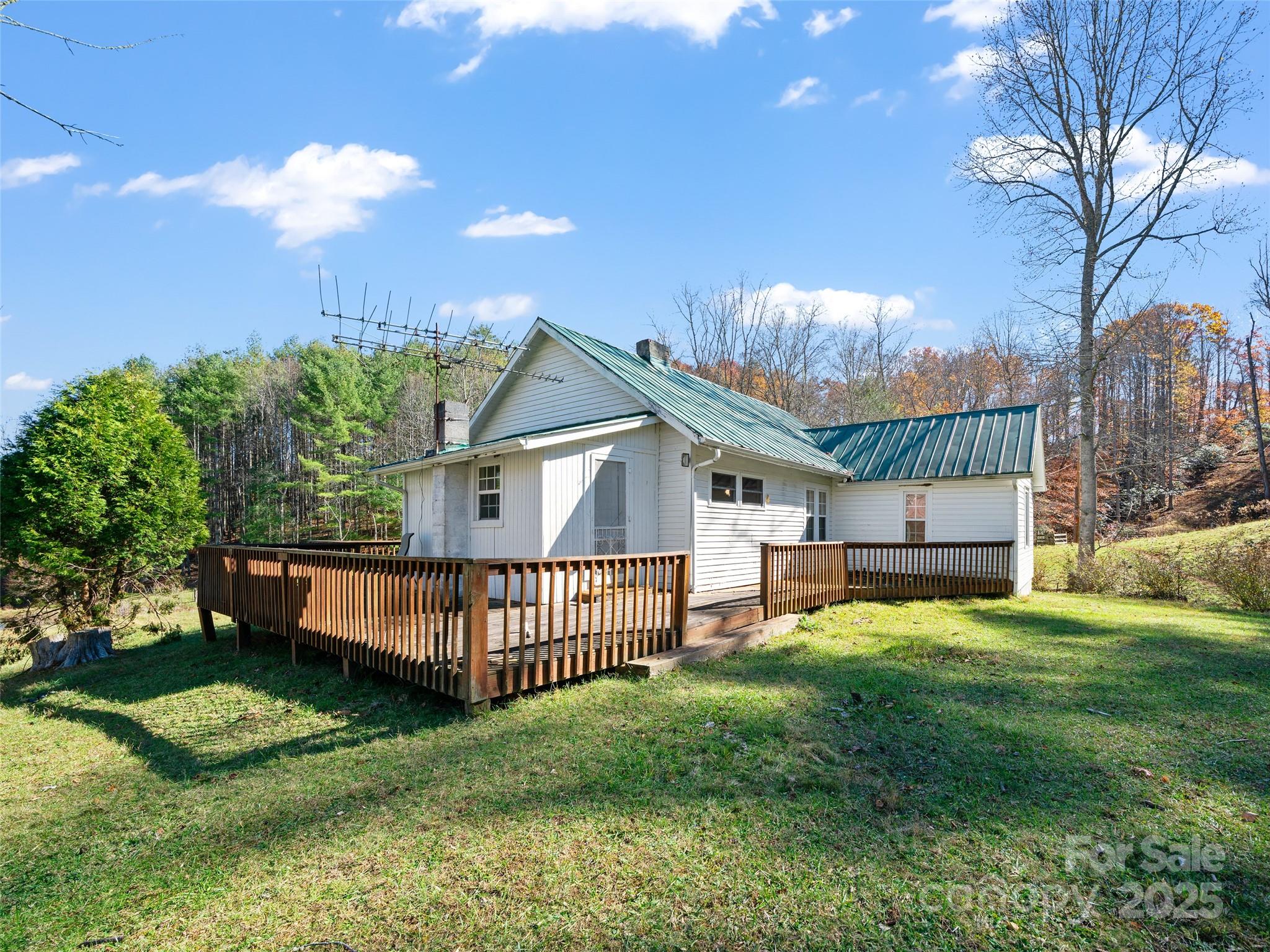 321 Lyle Lane Property Photo 35