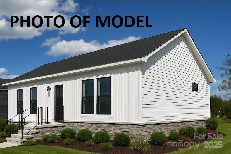 957 Martinat Drive Lot 4 Property Photo 1