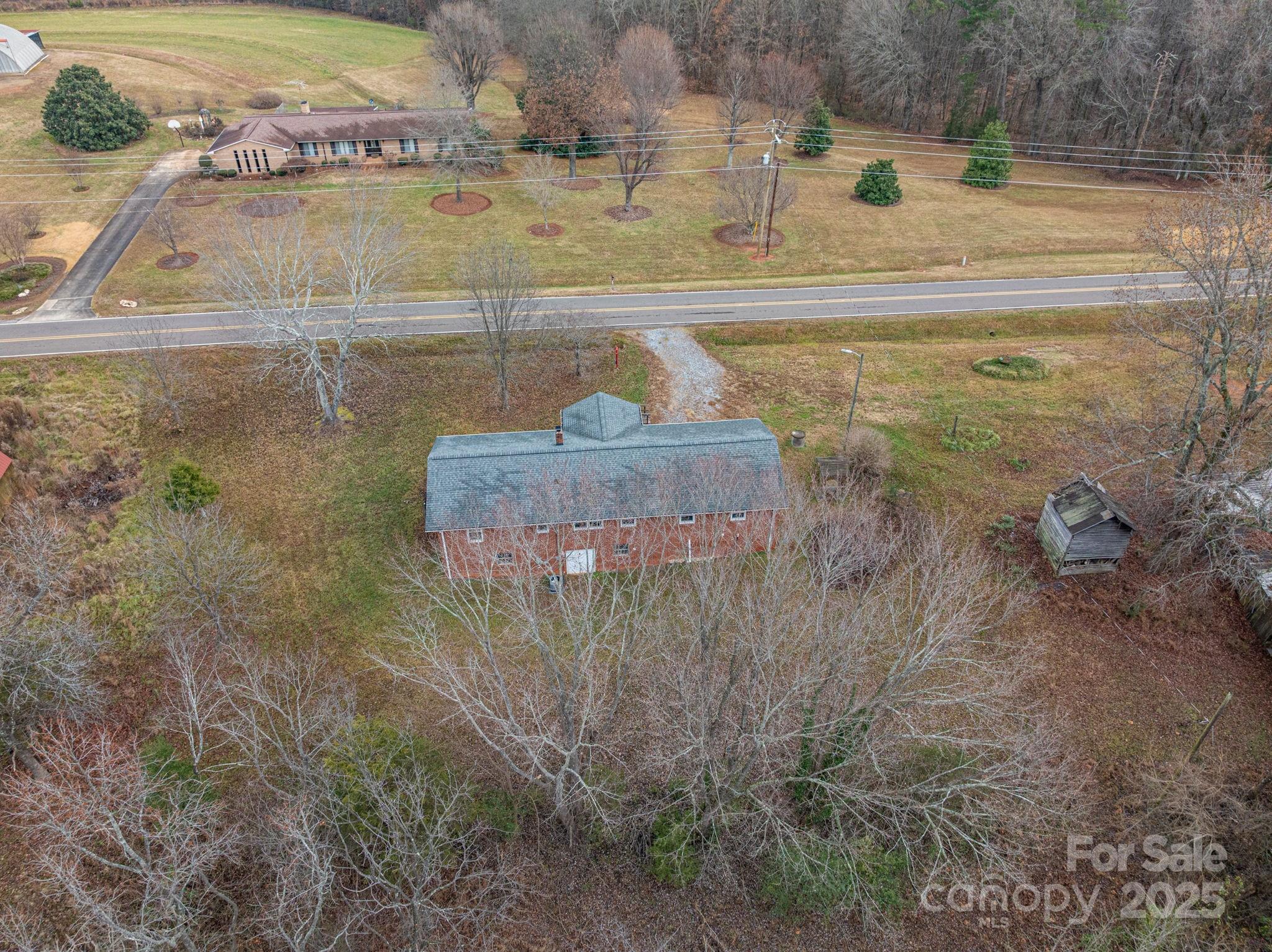 6331 Smith Road Property Photo 8