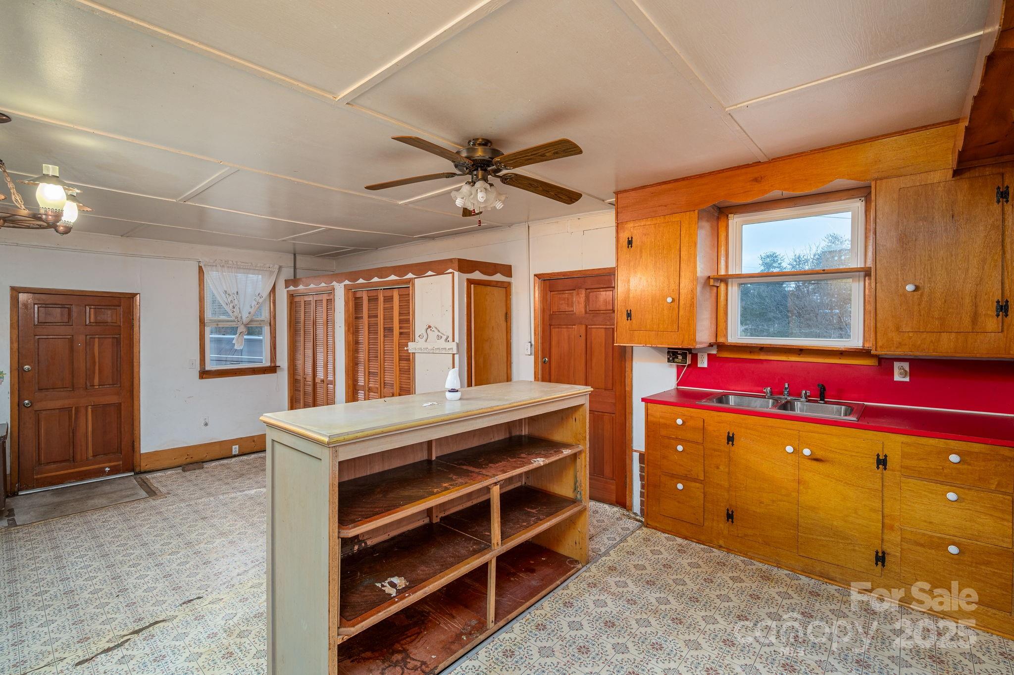 6331 Smith Road Property Photo 23
