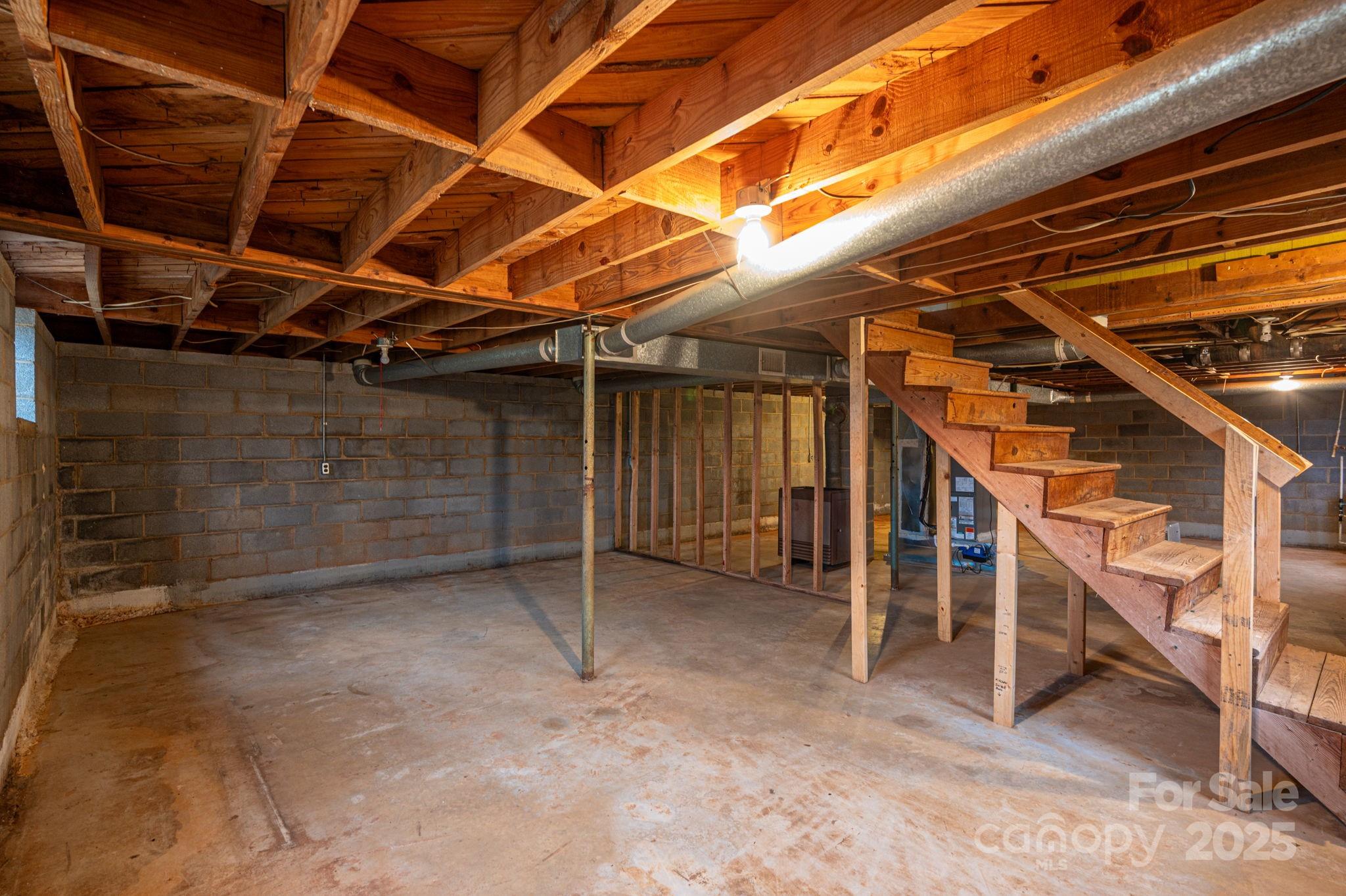 6331 Smith Road Property Photo 25