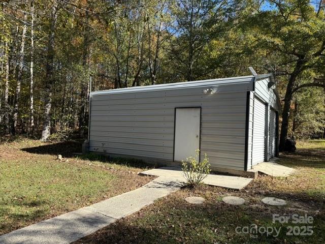 7159 Rev Melvin Adams Drive Property Photo 3