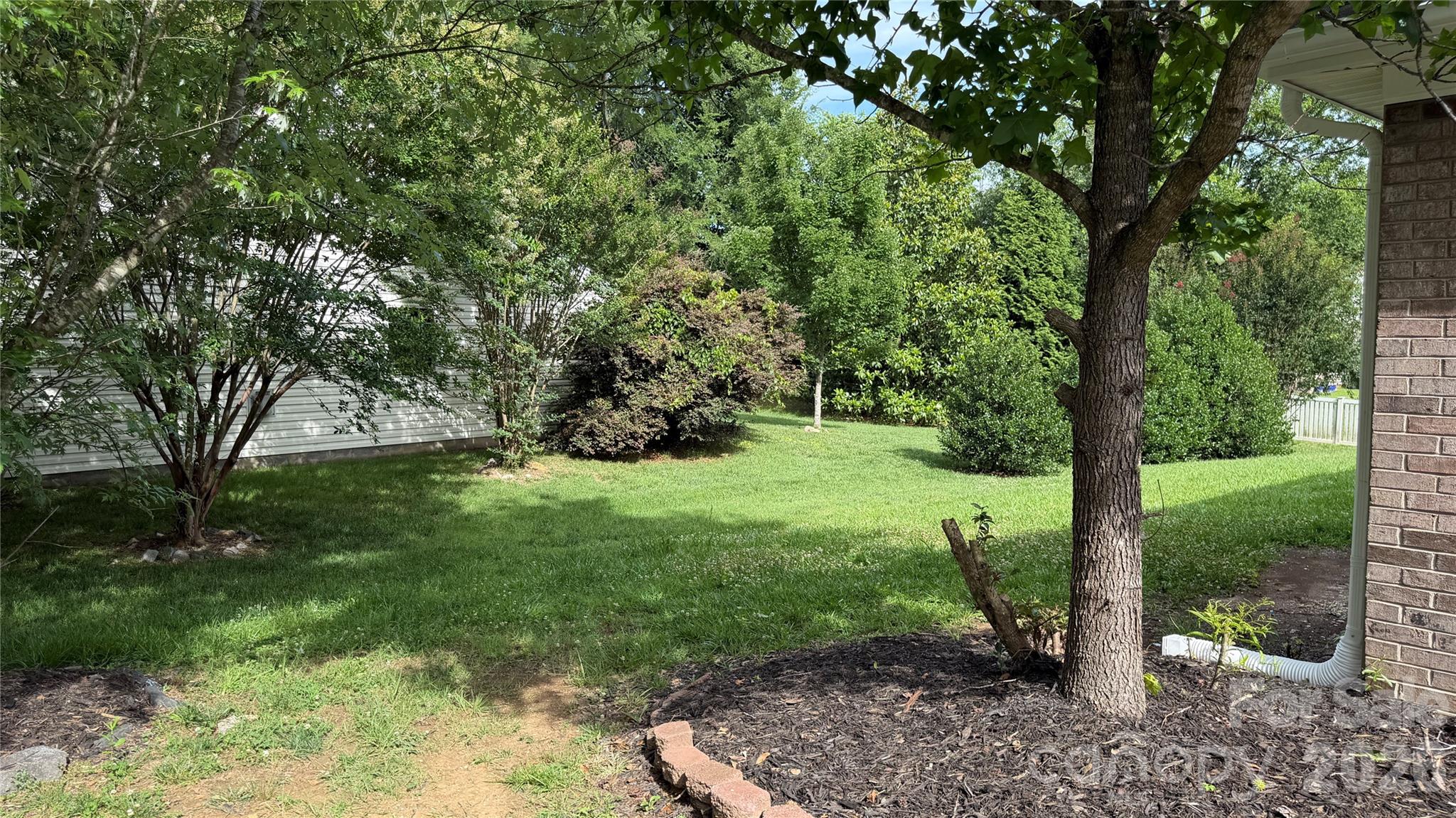 1005 Ladybank Court Property Photo 6