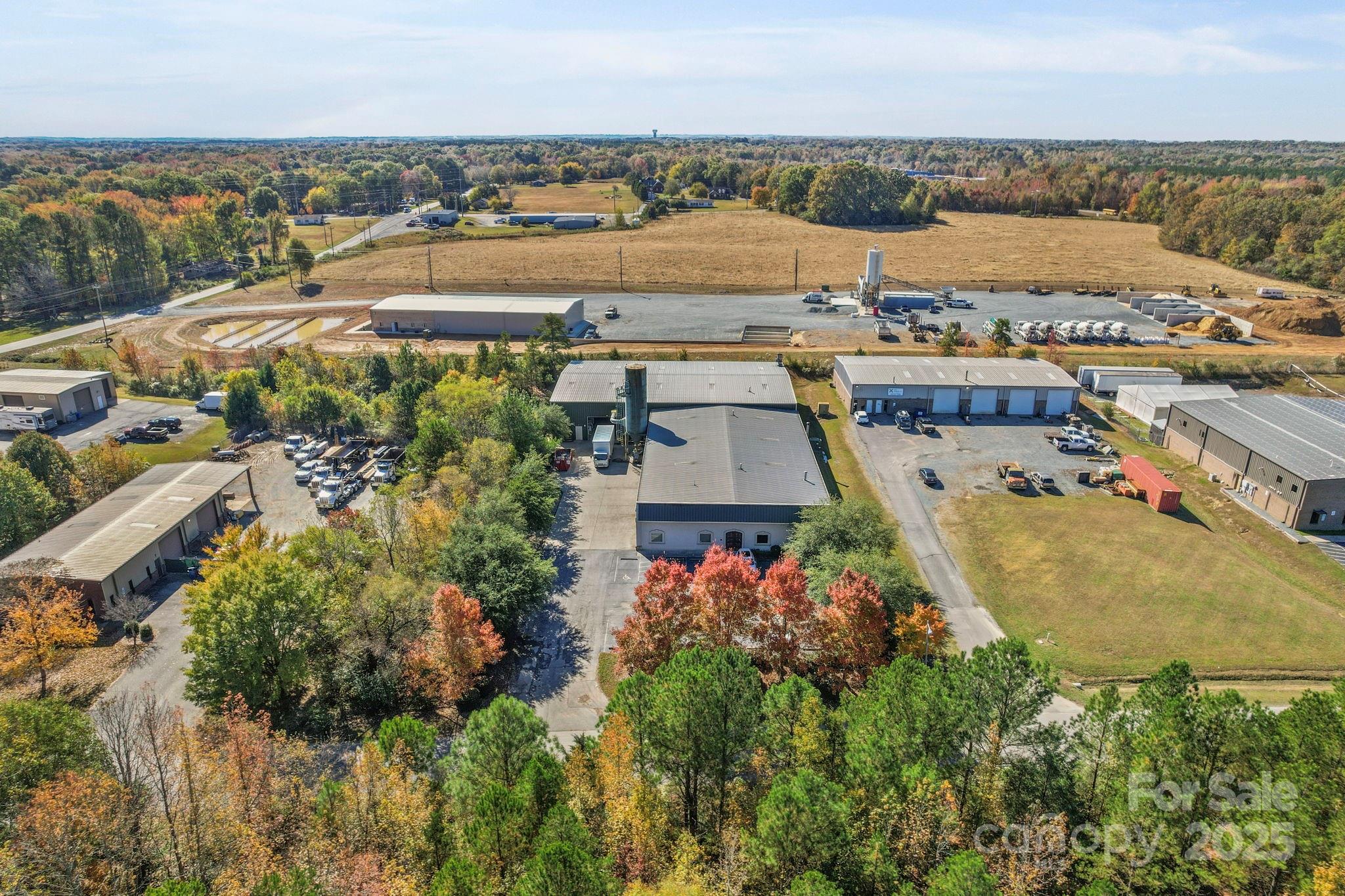 3213 Westwood Industrial Drive Property Photo 1