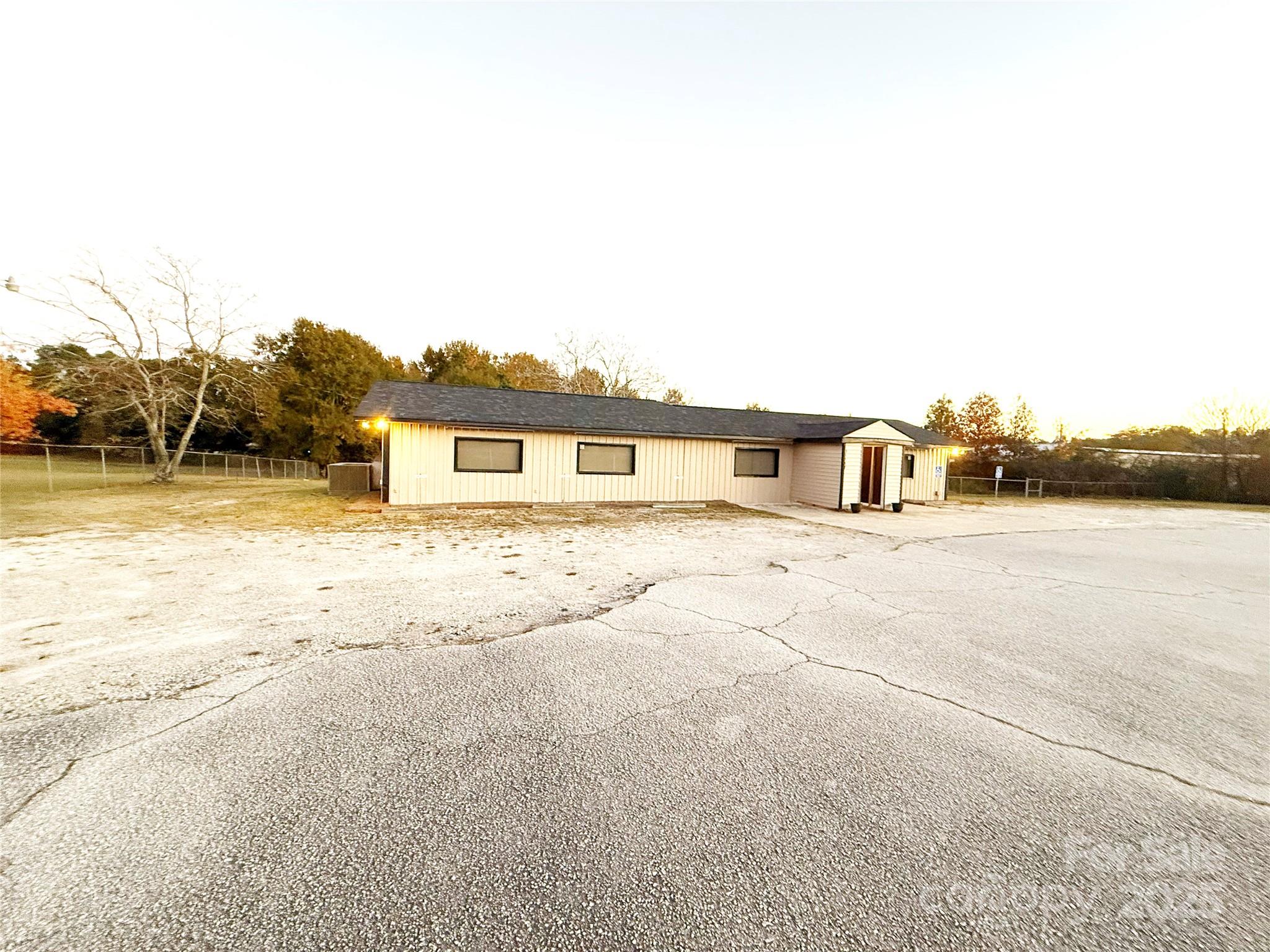 31613 Mcgregor Street Property Photo 3