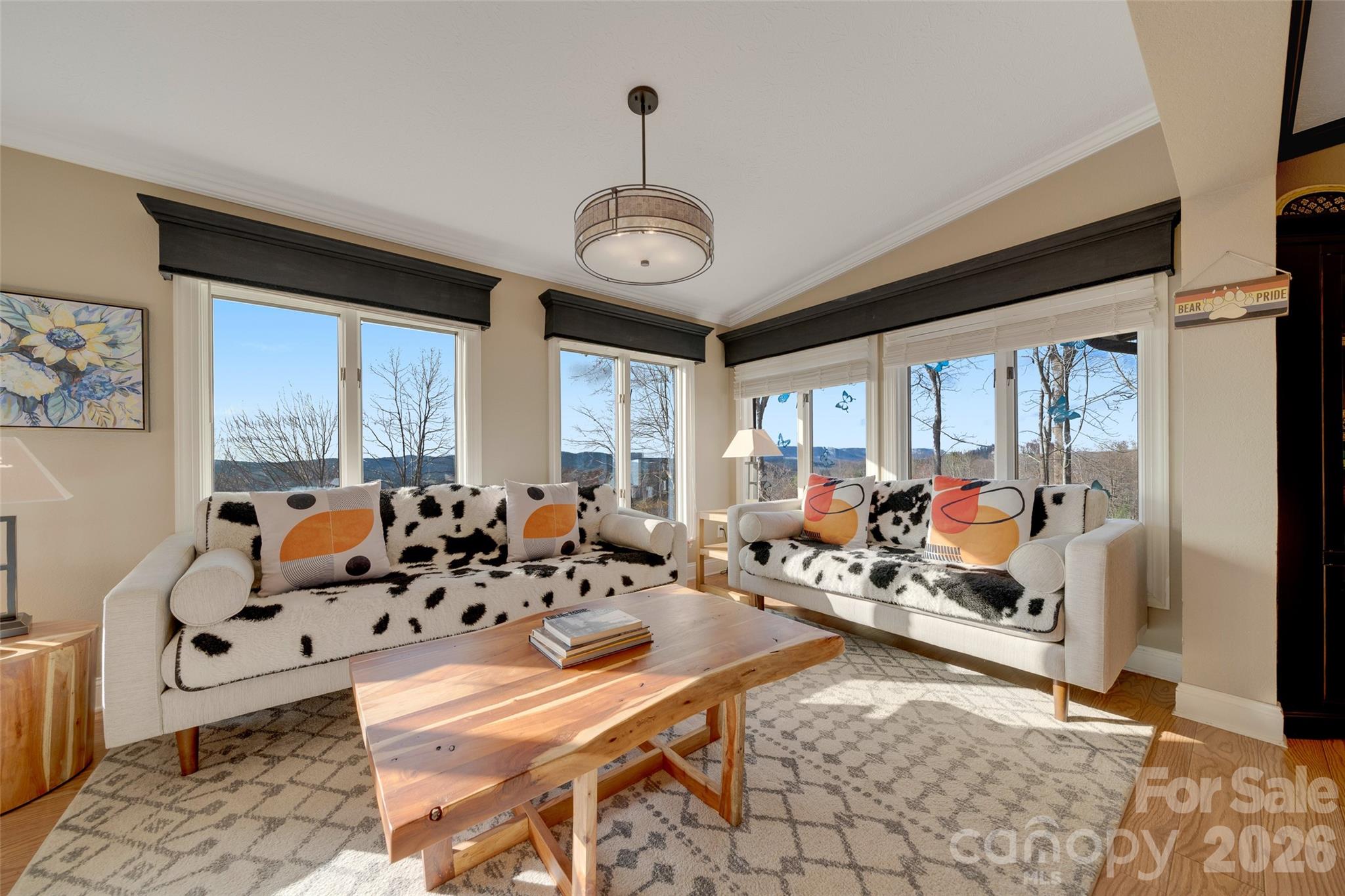 300 Roberts Drive Property Photo 14