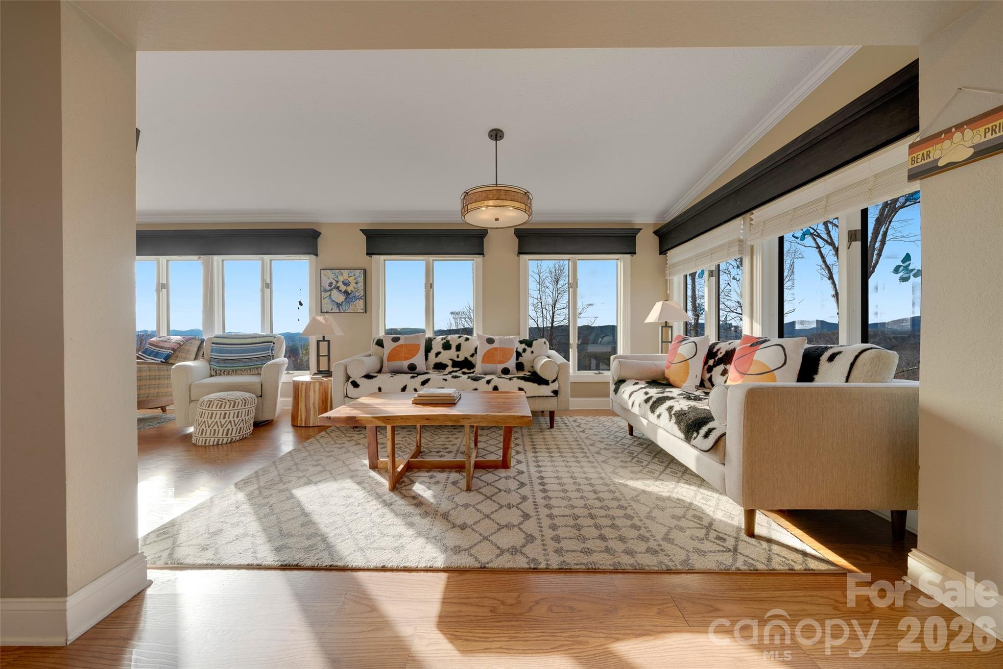300 Roberts Drive Property Photo 15