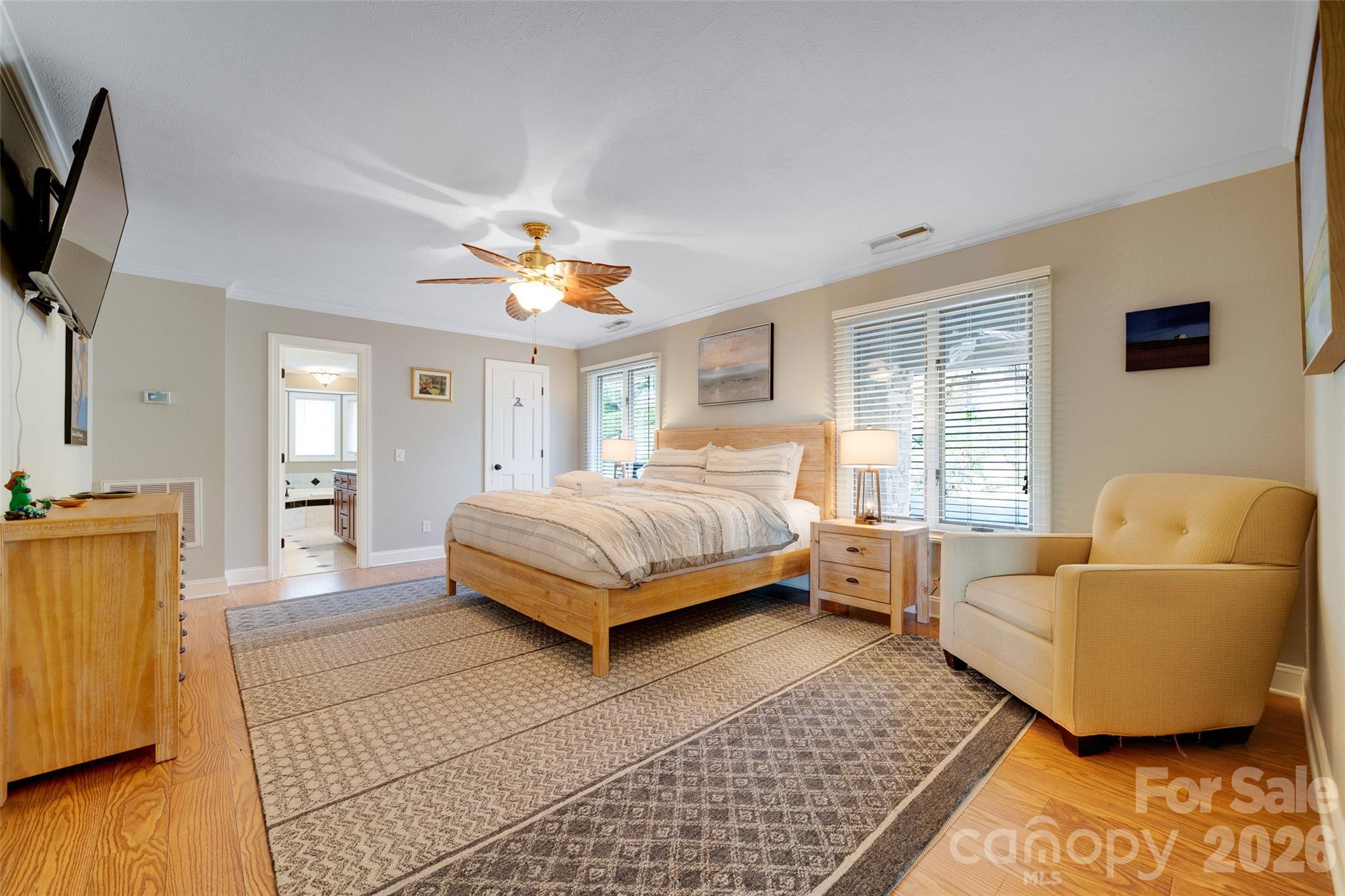 300 Roberts Drive Property Photo 24