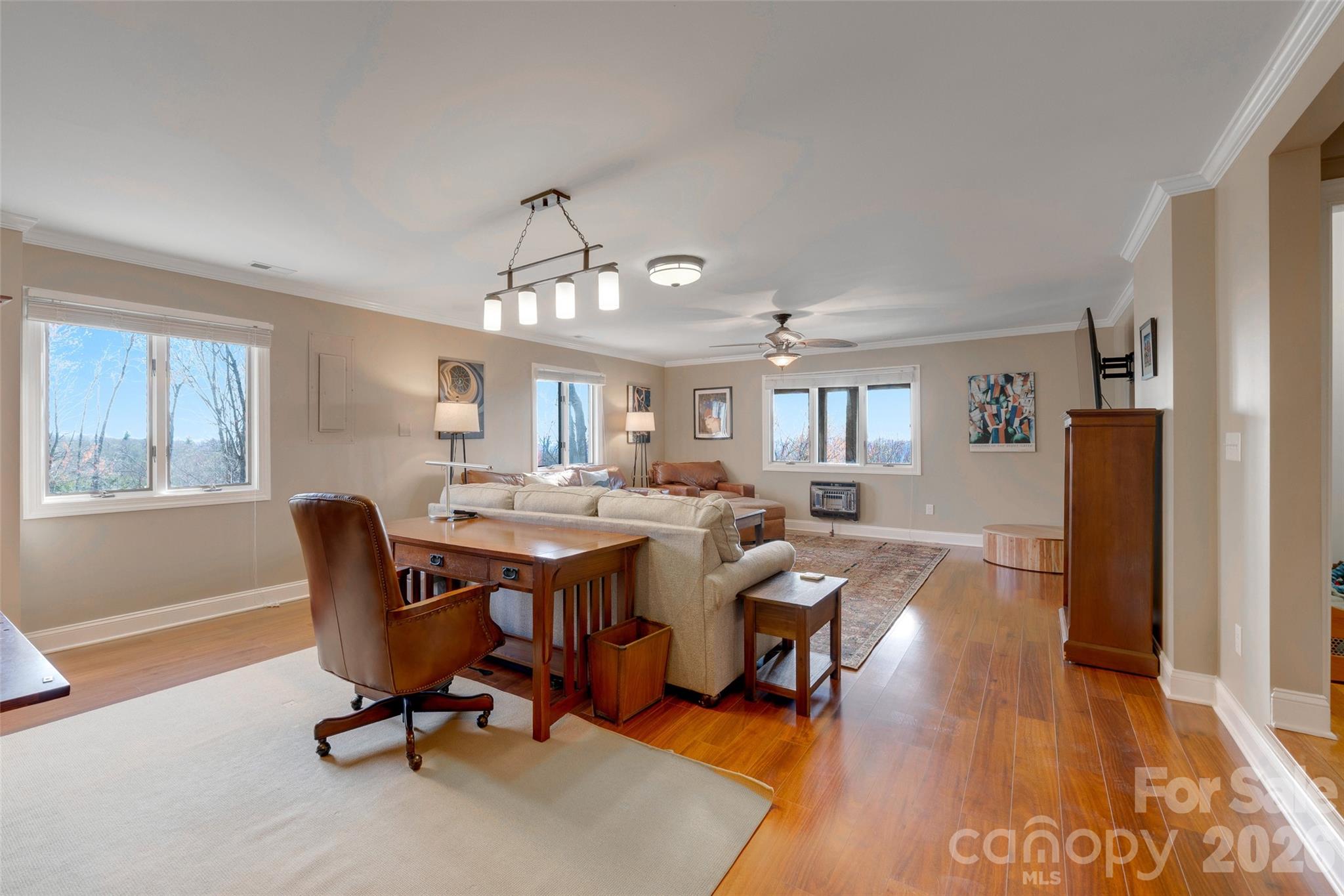 300 Roberts Drive Property Photo 36