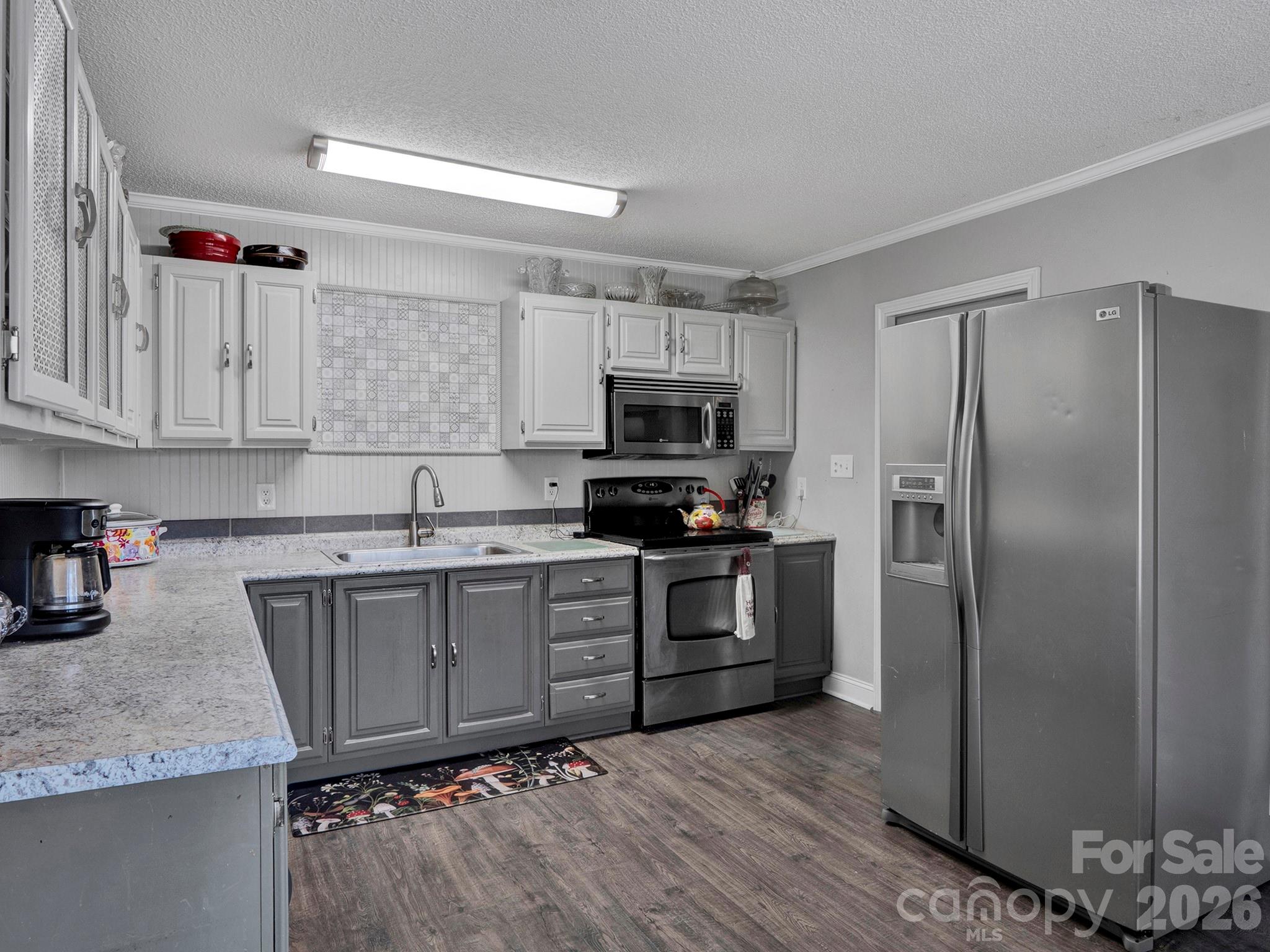 113 Tanager Drive Property Photo 6
