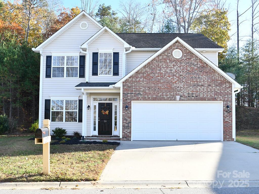 28 Stone River Drive Property Photo 1