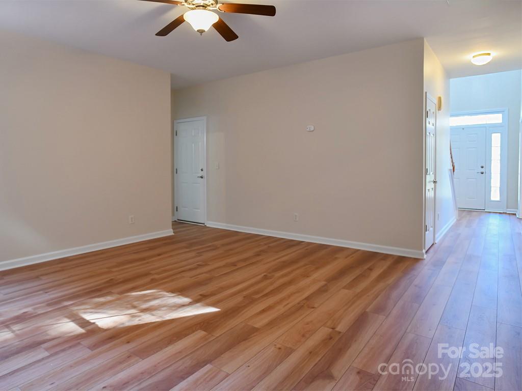 28 Stone River Drive Property Photo 15