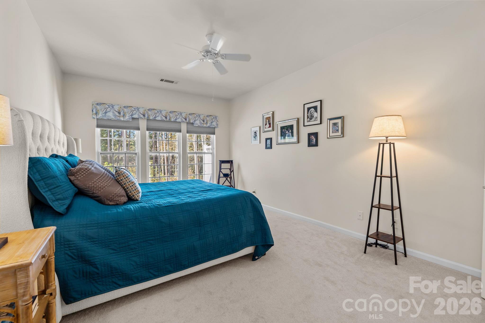 1043 Sweetleaf Drive Property Photo 5