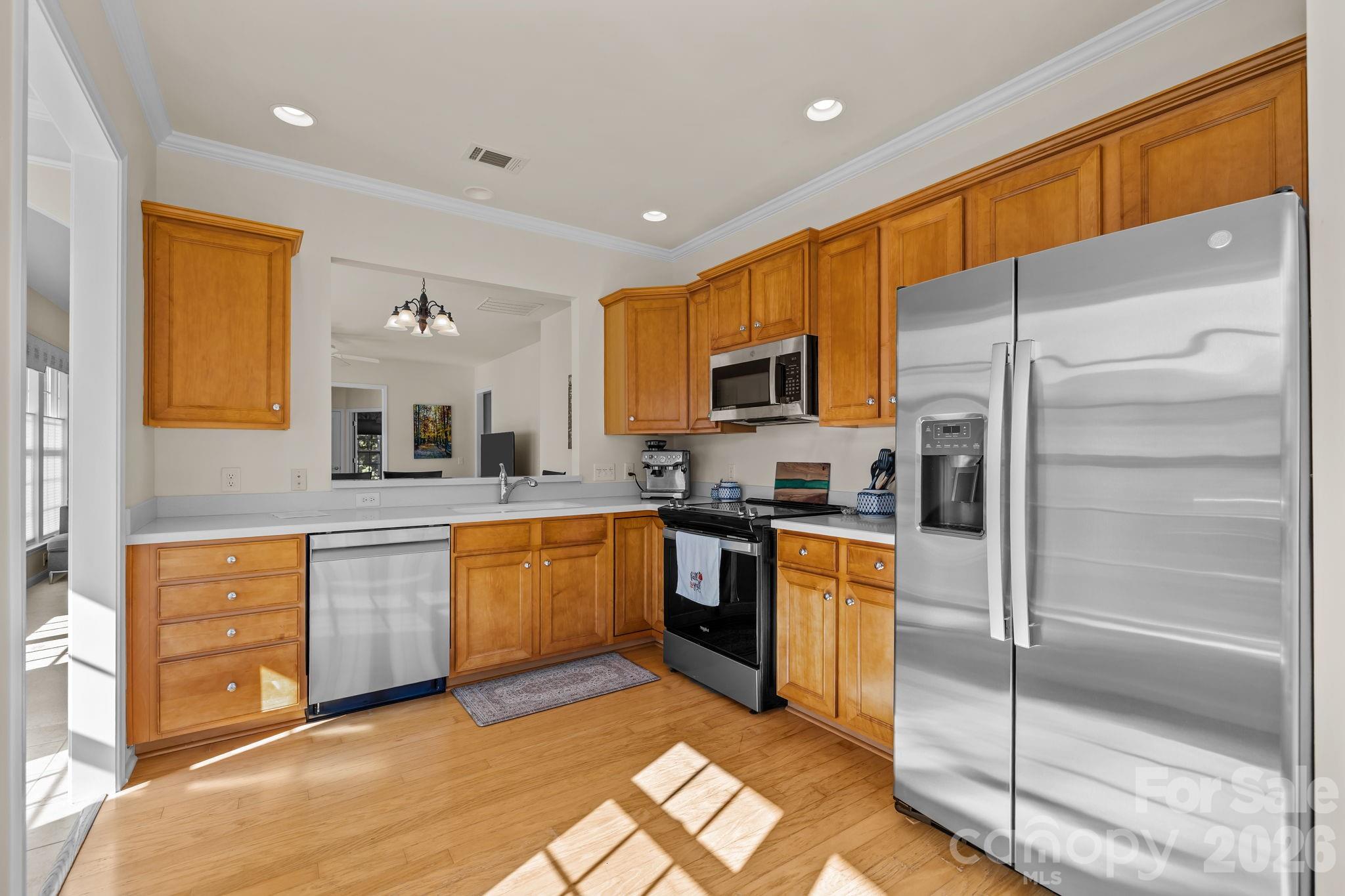 1043 Sweetleaf Drive Property Photo 26
