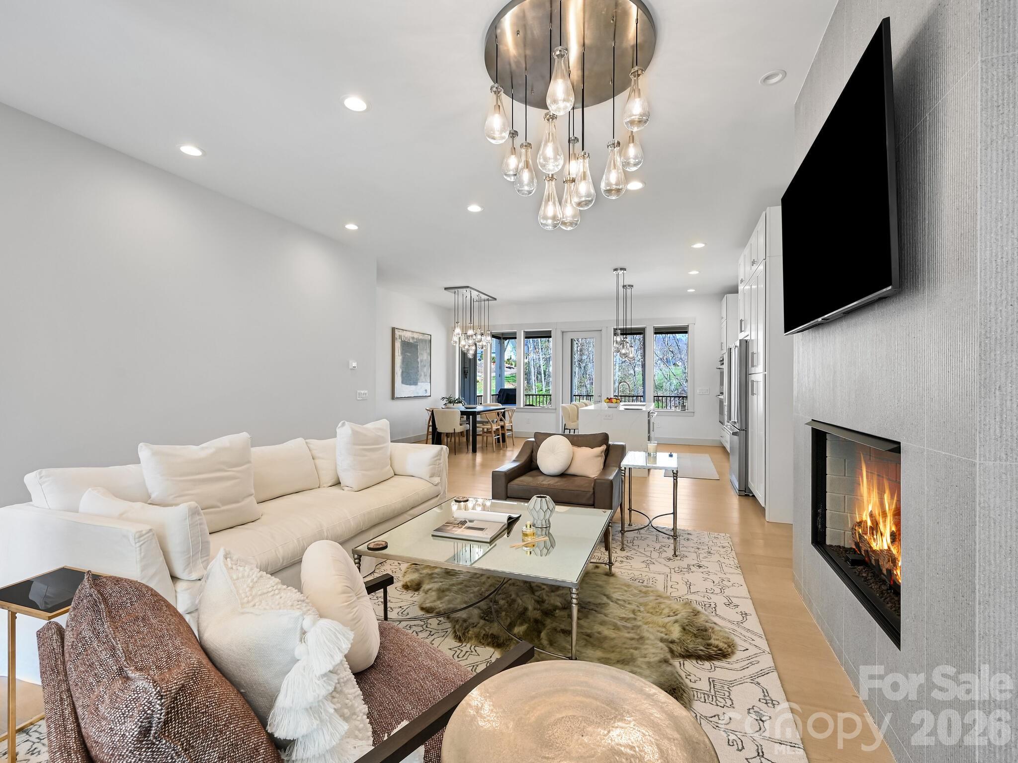 18 Sagewood Drive Property Photo 8