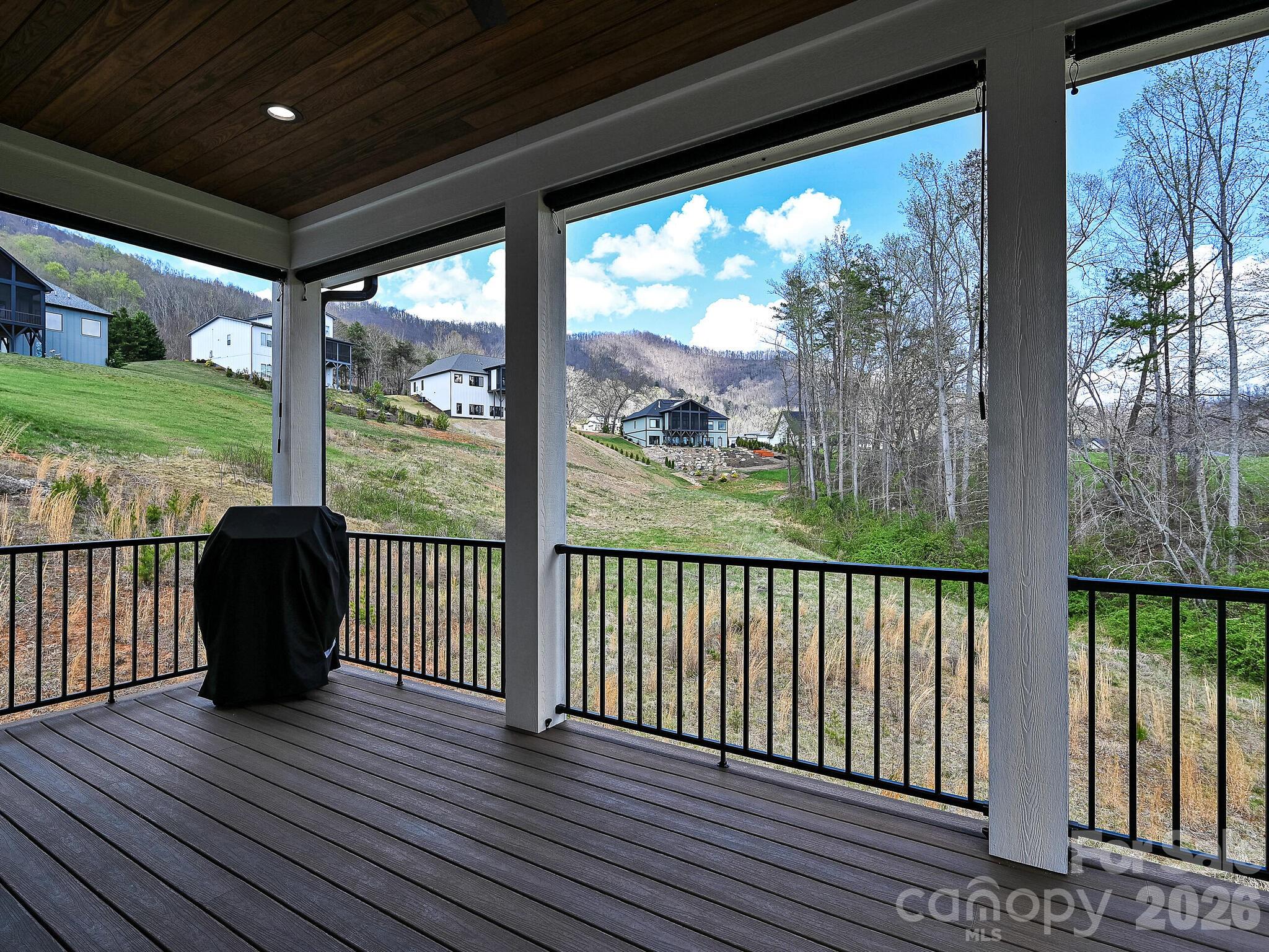 18 Sagewood Drive Property Photo 24
