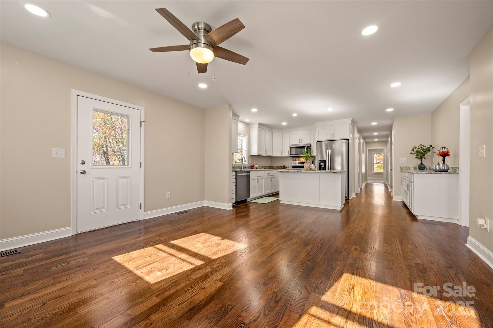 1121 Cove Road Property Photo 14