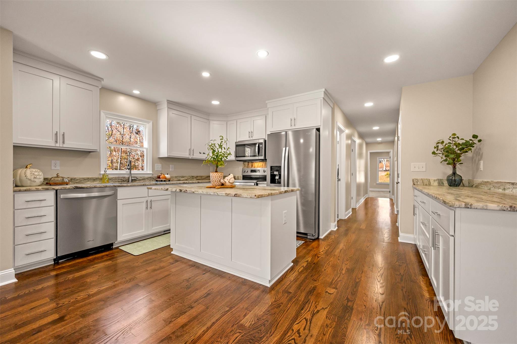 1121 Cove Road Property Photo 15