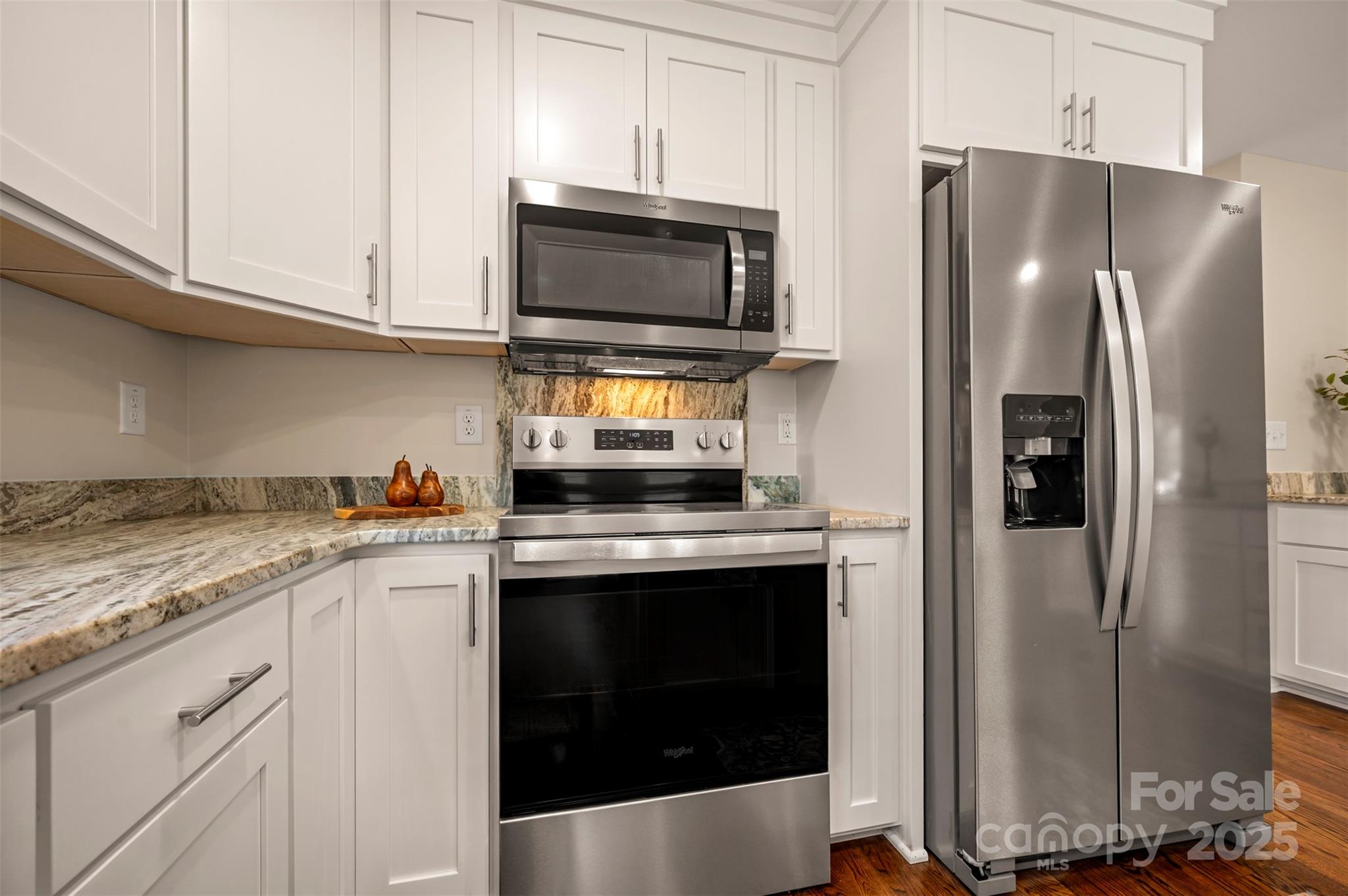 1121 Cove Road Property Photo 16
