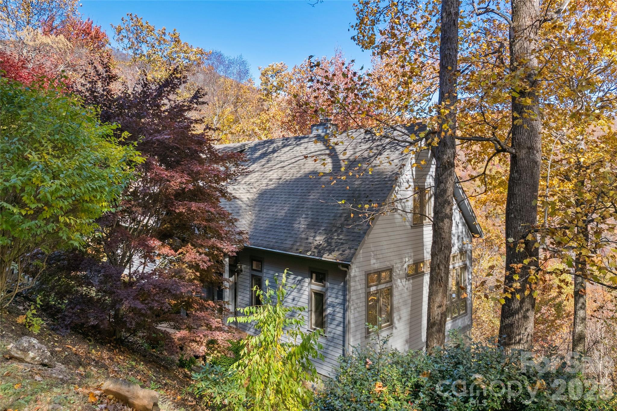 33 Great Aspen Way Property Photo 4