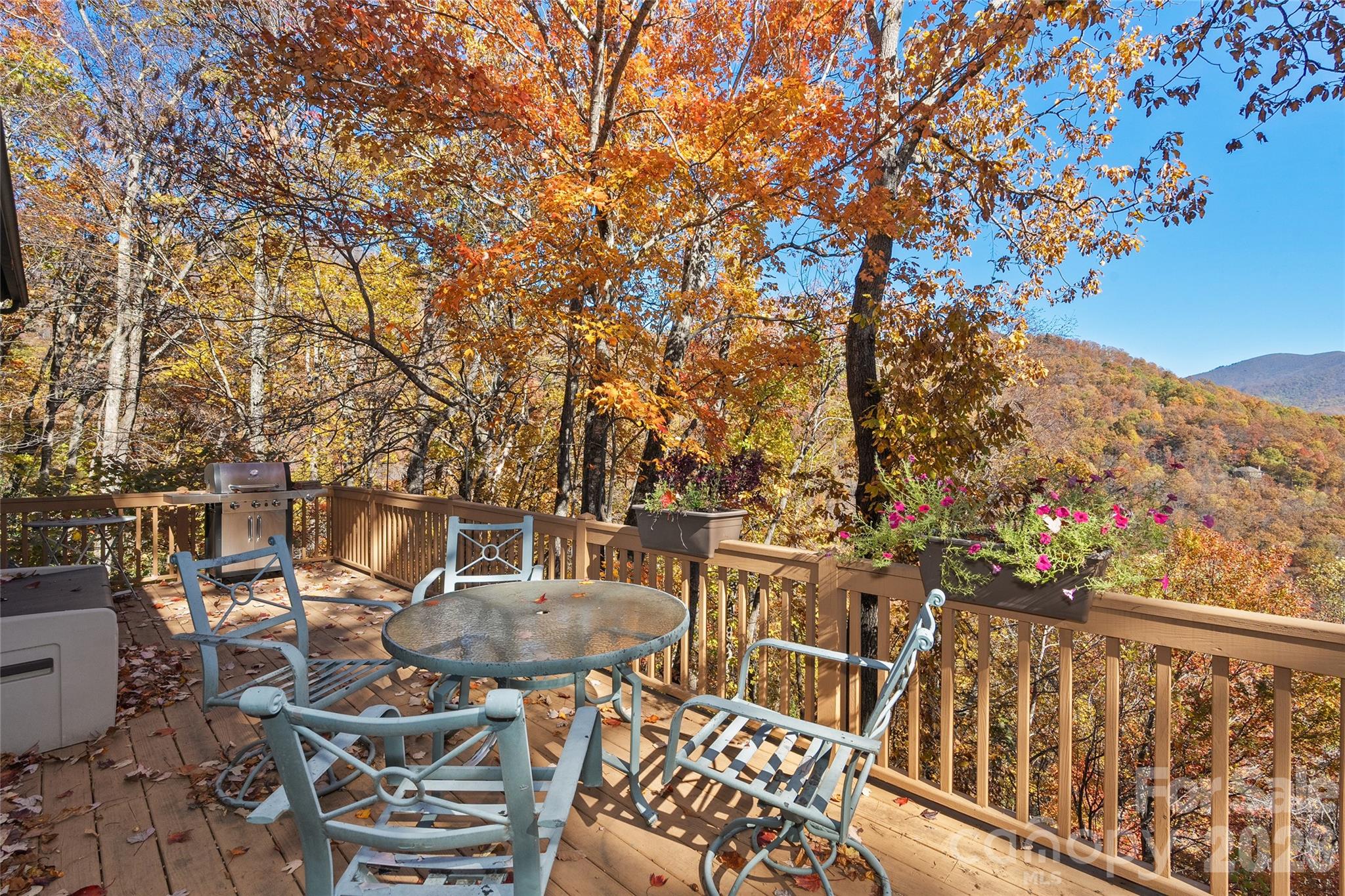 33 Great Aspen Way Property Photo 11
