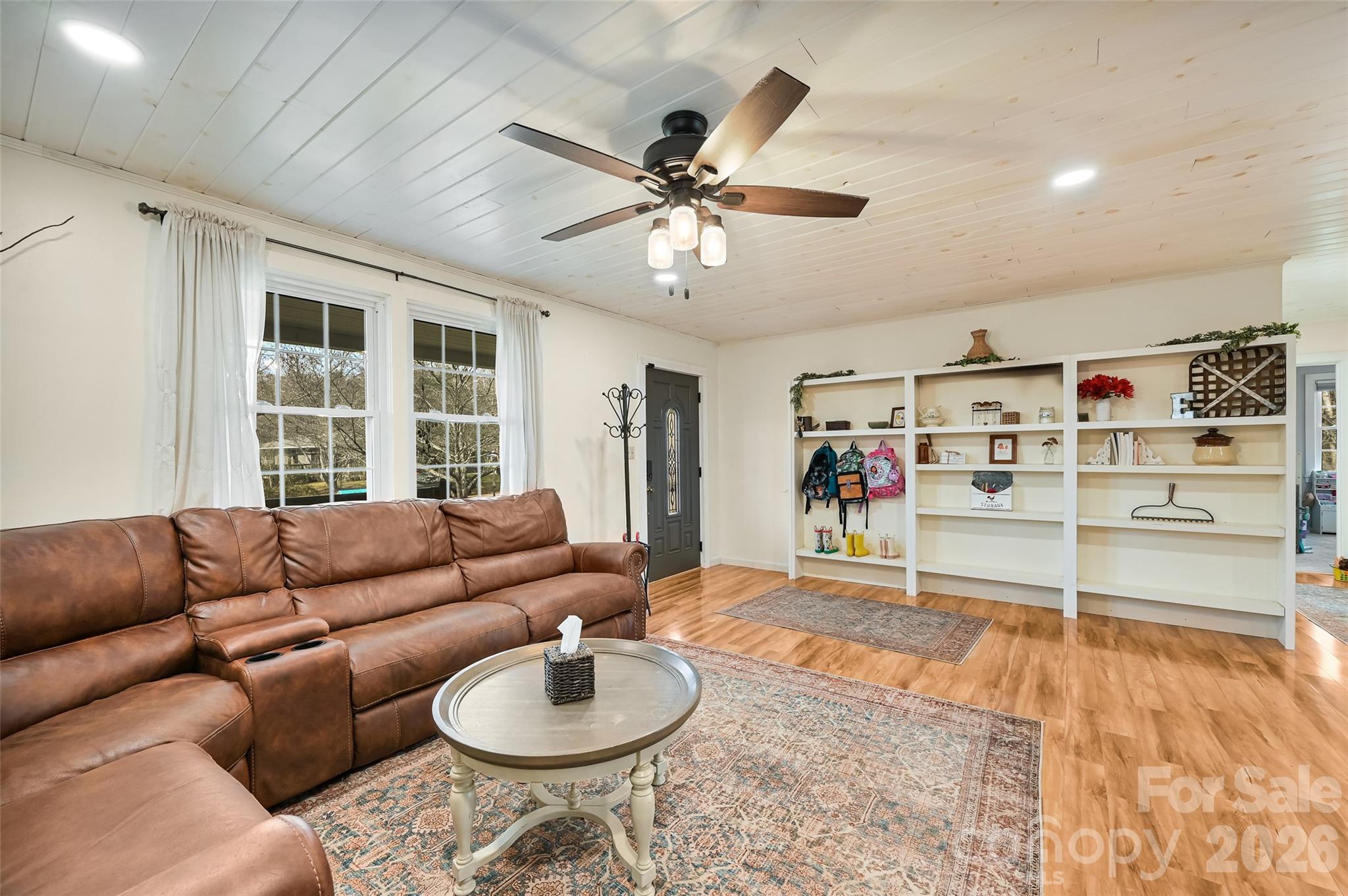 6 Gun Flint Trail Property Photo 7