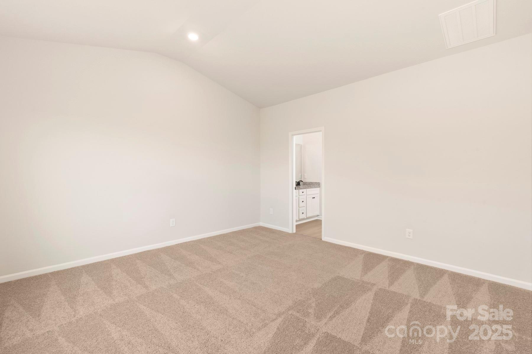 3459 Robindale Drive Property Photo 15
