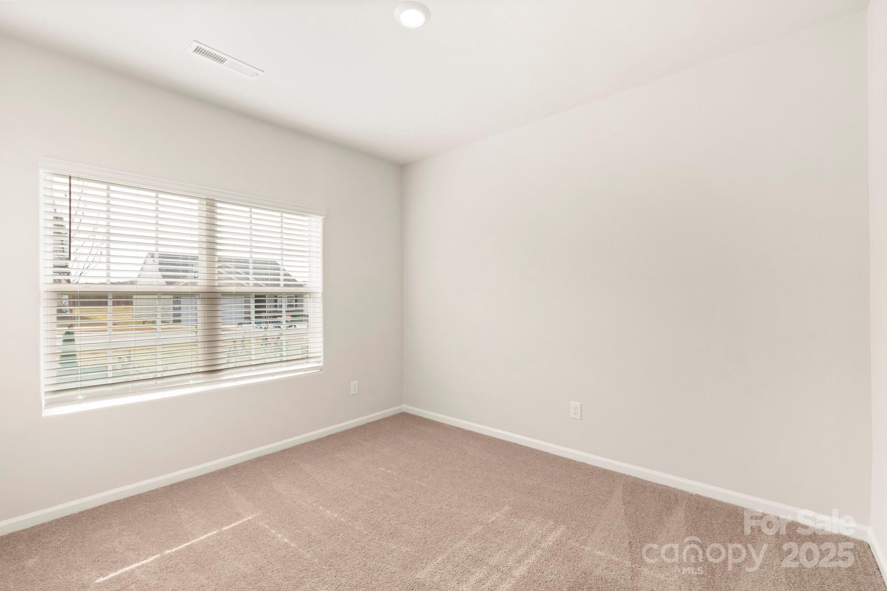 3459 Robindale Drive Property Photo 19