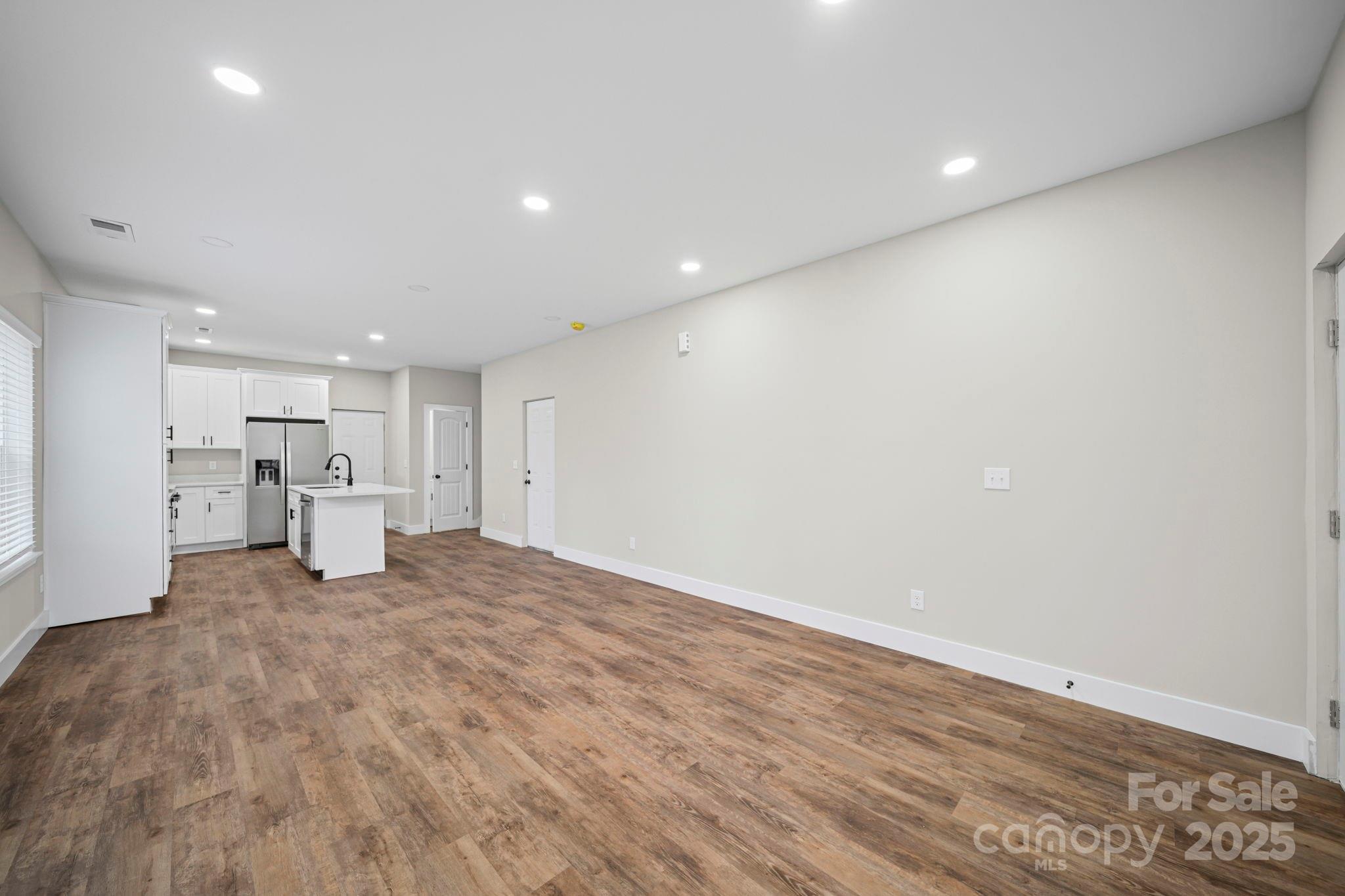 1605 Williams Road Property Photo 5