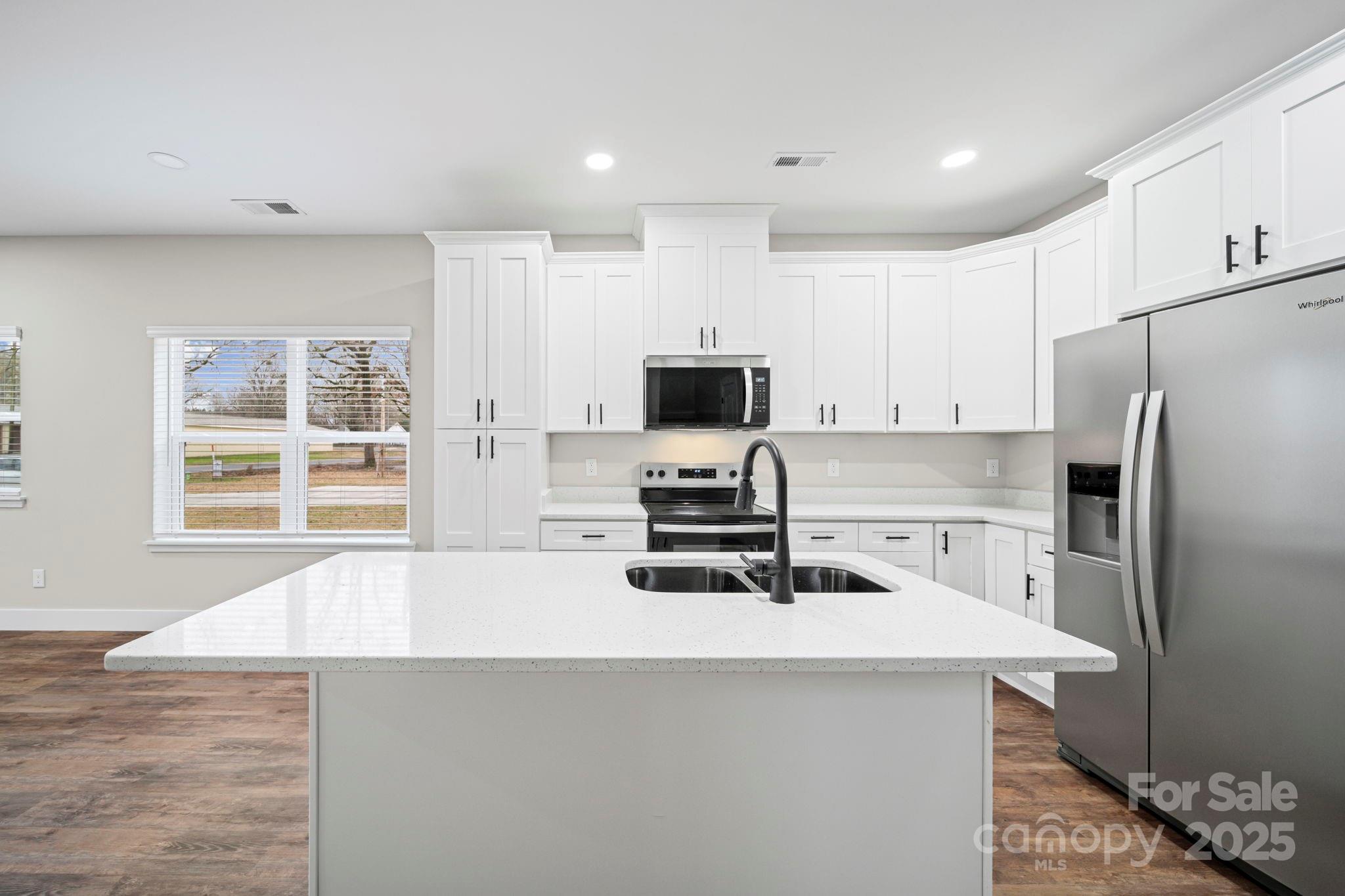 1605 Williams Road Property Photo 7