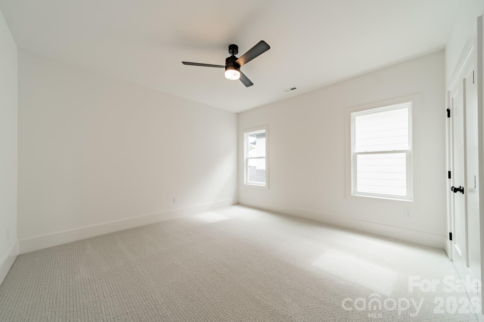19036 Newburg Hill Road 24 Property Photo 33