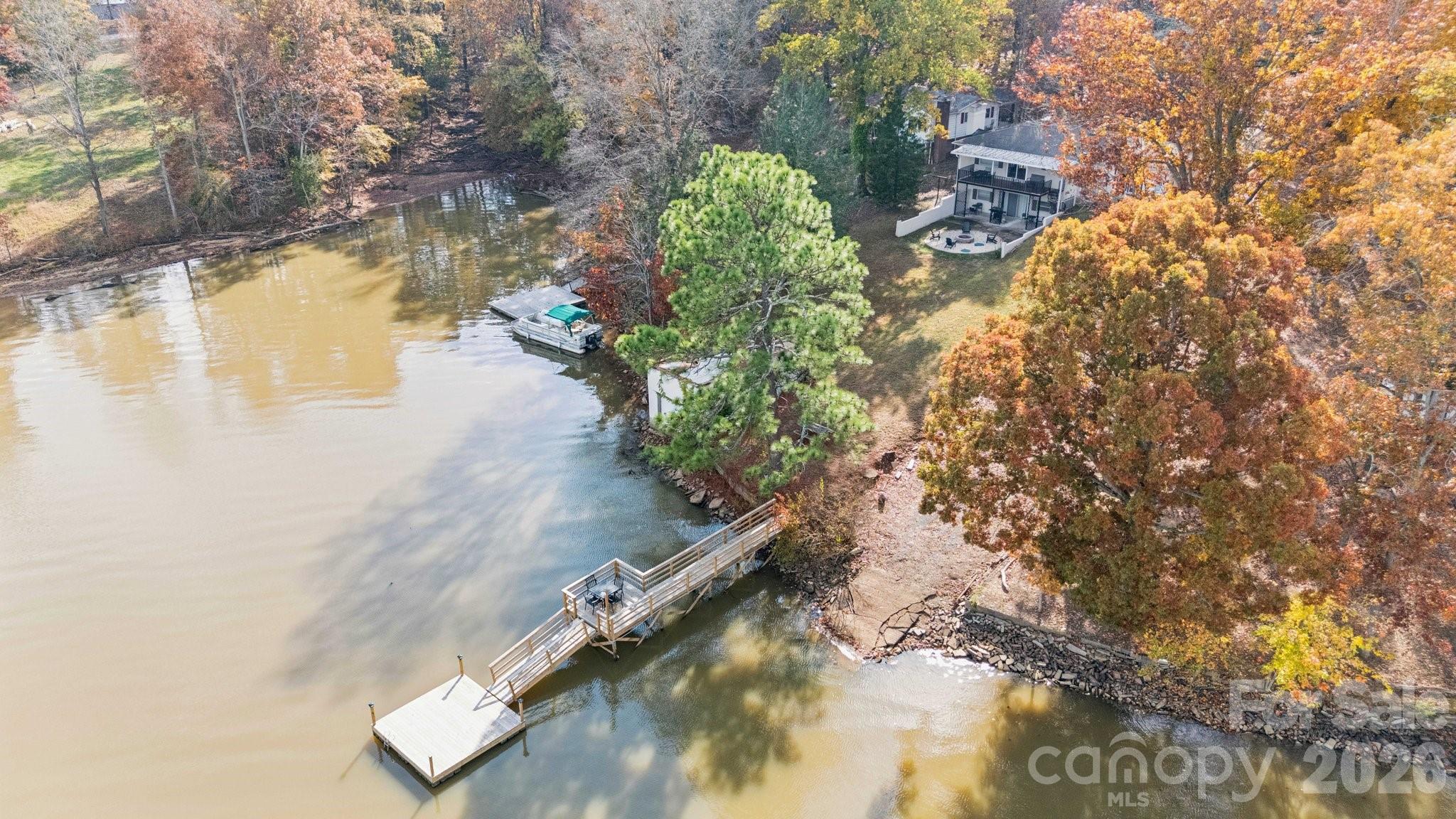145 Murray Drive Property Photo 1