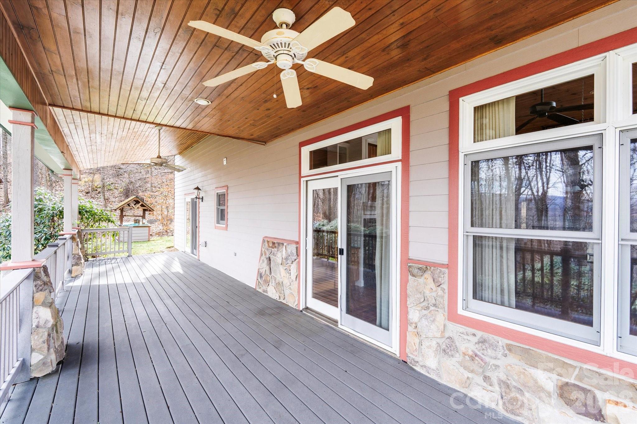905 Old Fiddle Road Property Photo 4