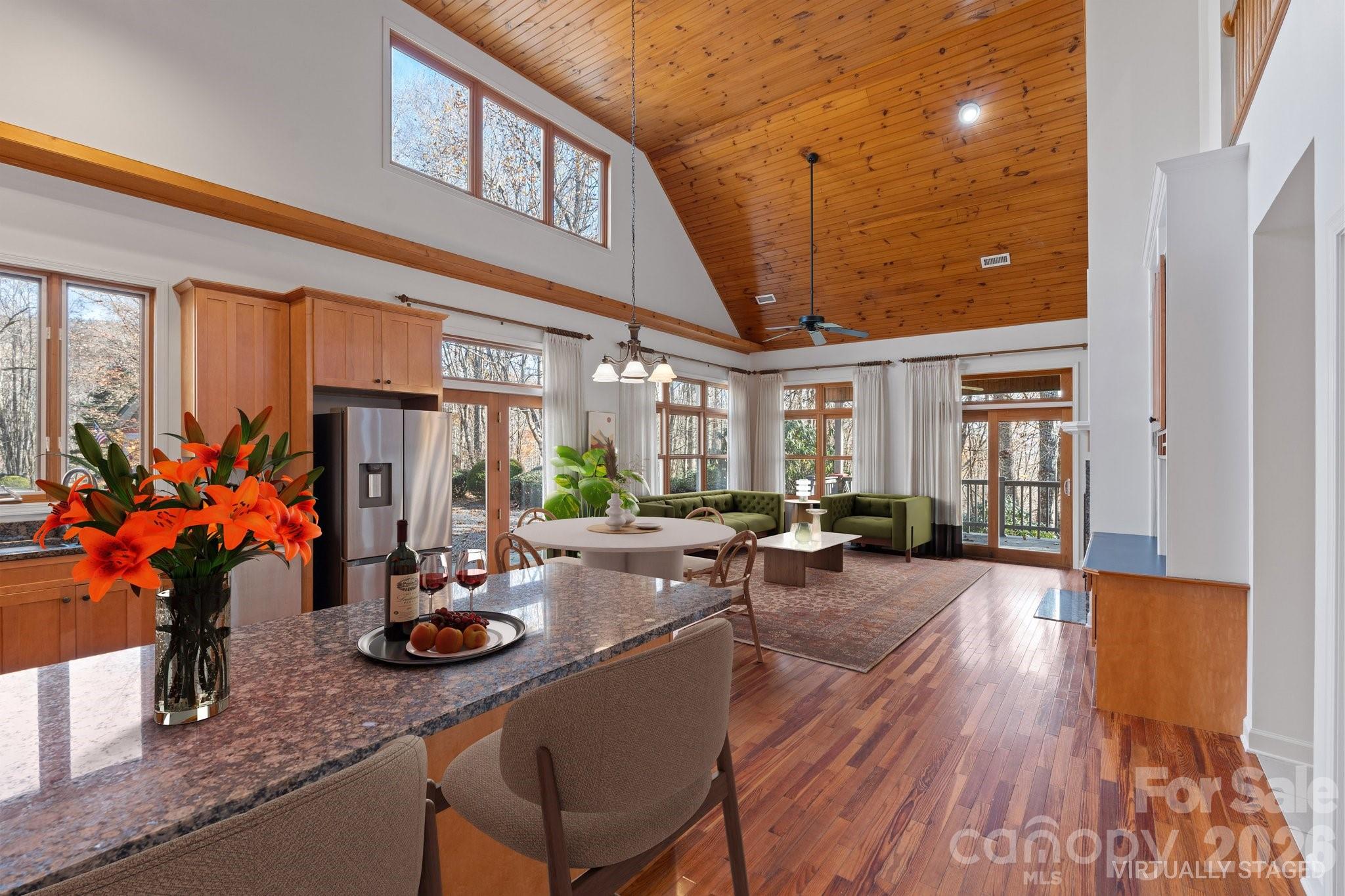 905 Old Fiddle Road Property Photo 6