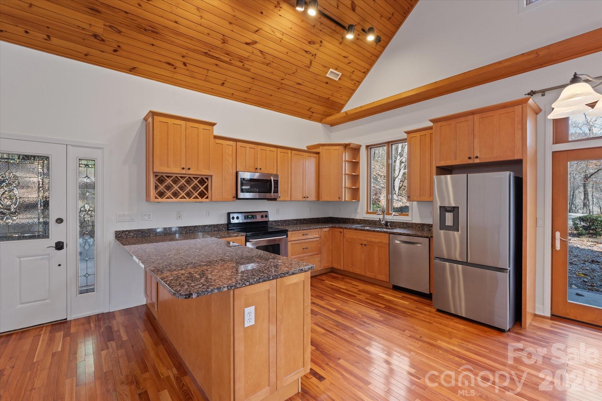 905 Old Fiddle Road Property Photo 7