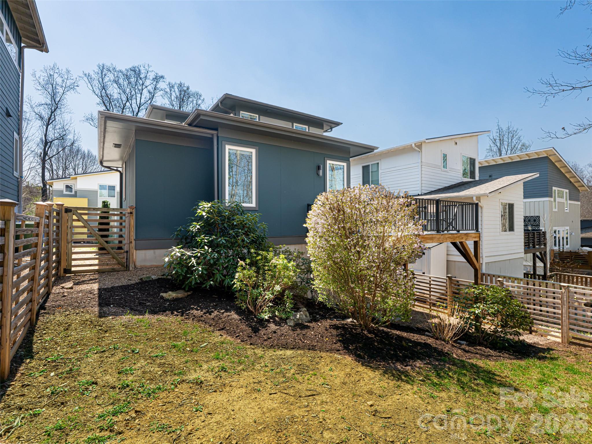 27 Mauricet Lane Property Photo 45